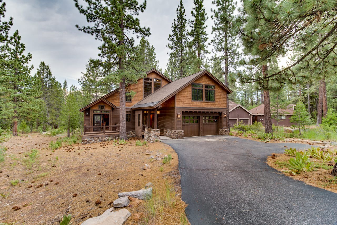 The Great Escape 3 BD Truckee, CA Vacation Rental Vacasa