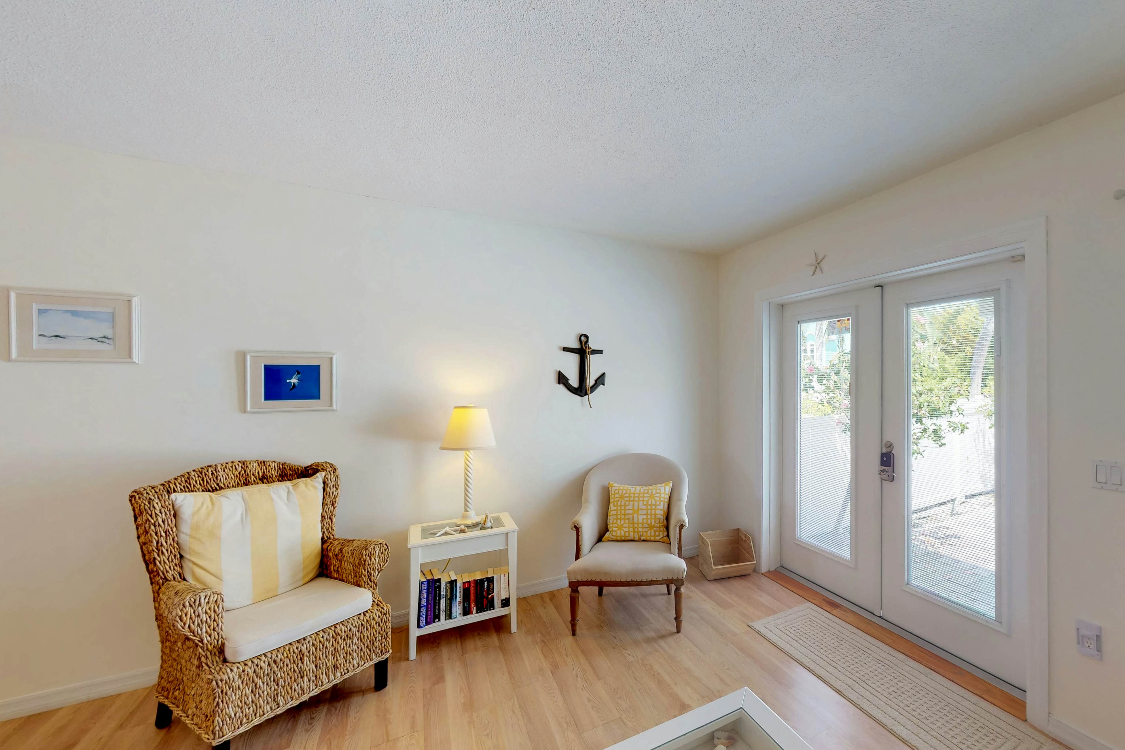 Blue Wave Villa East