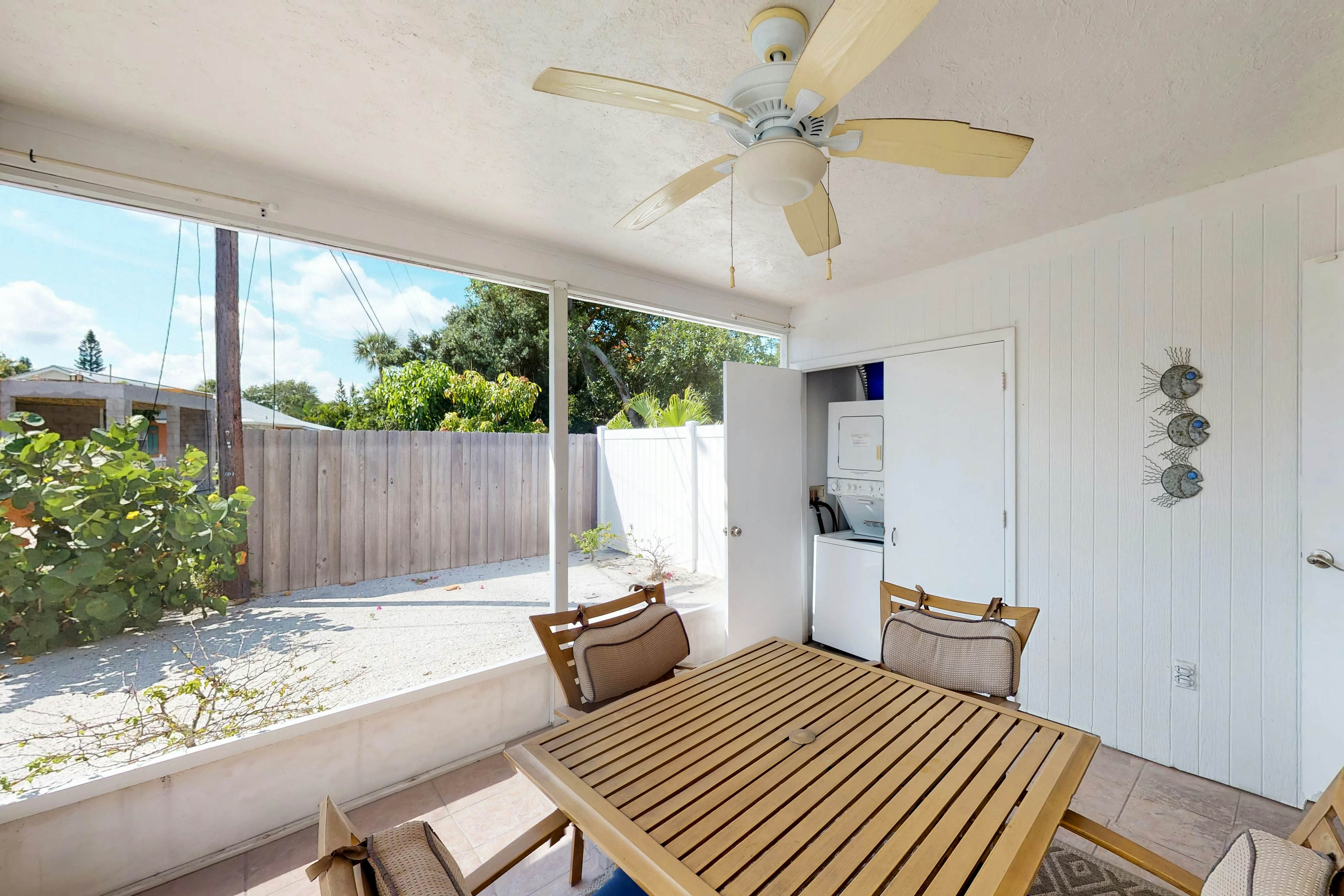 Blue Wave Villa East