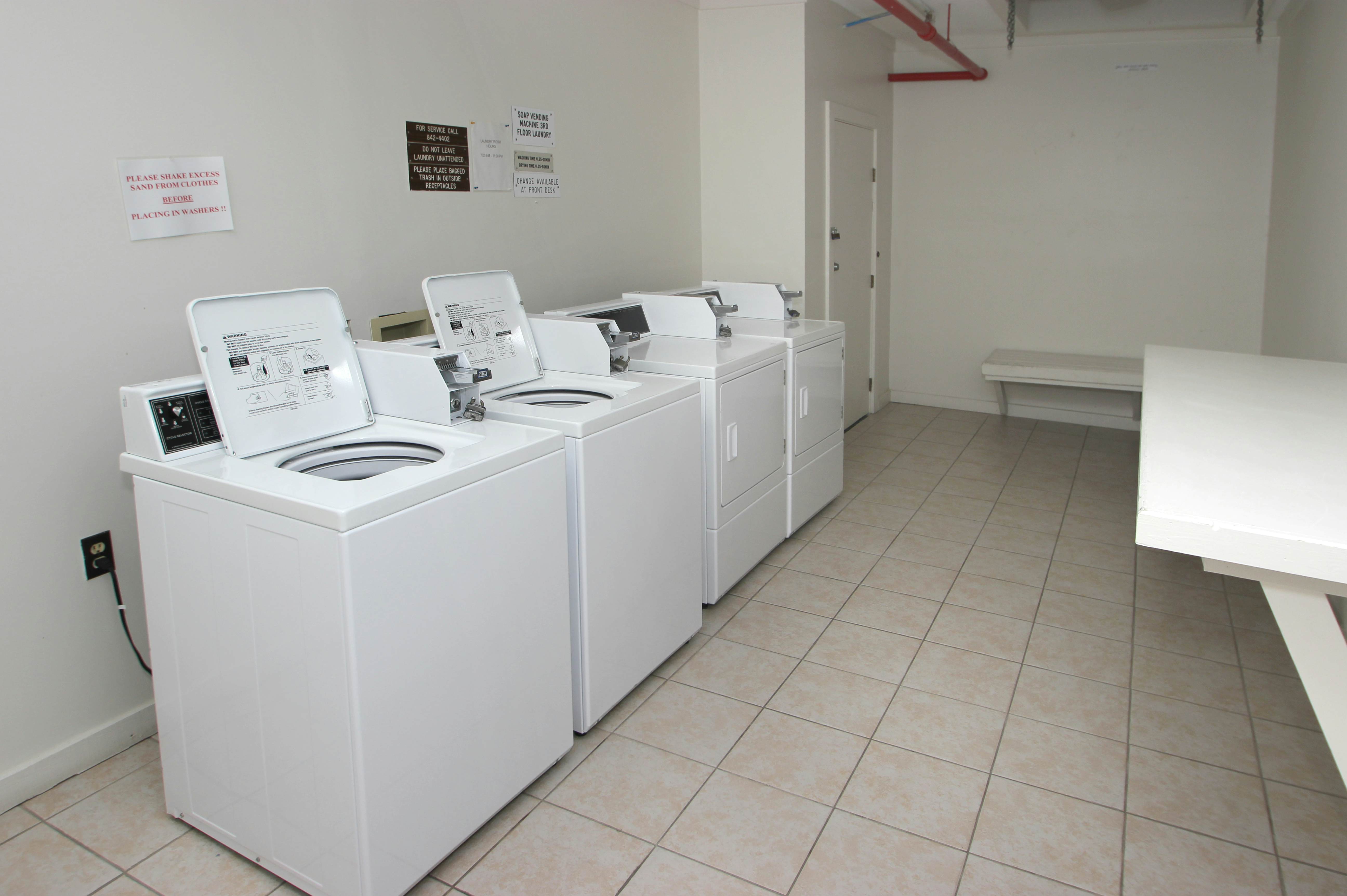 HH Beach & Tennis 344B