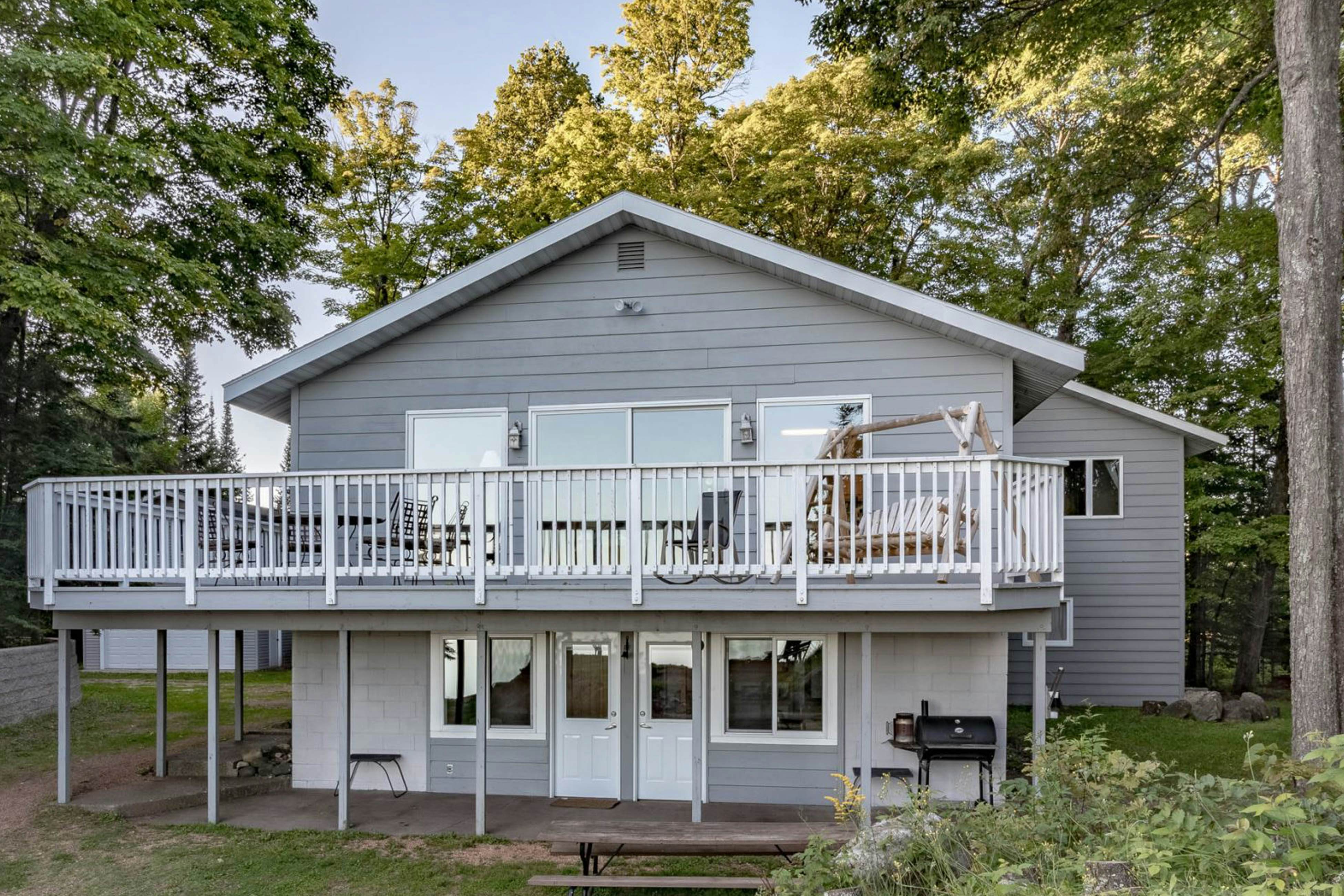 High Lake Hideaway - Main House