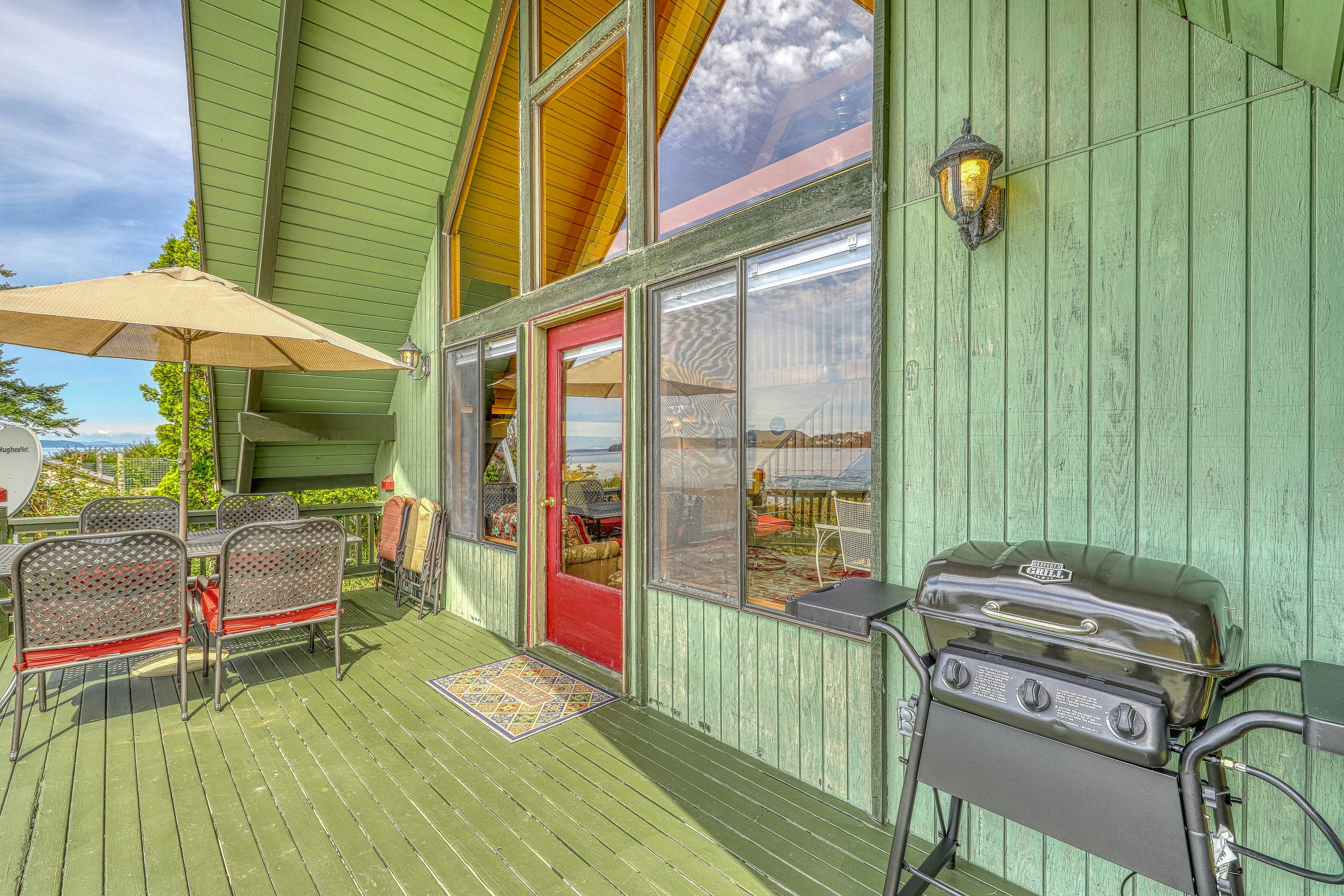 Rustic Guemes Beach Cabin