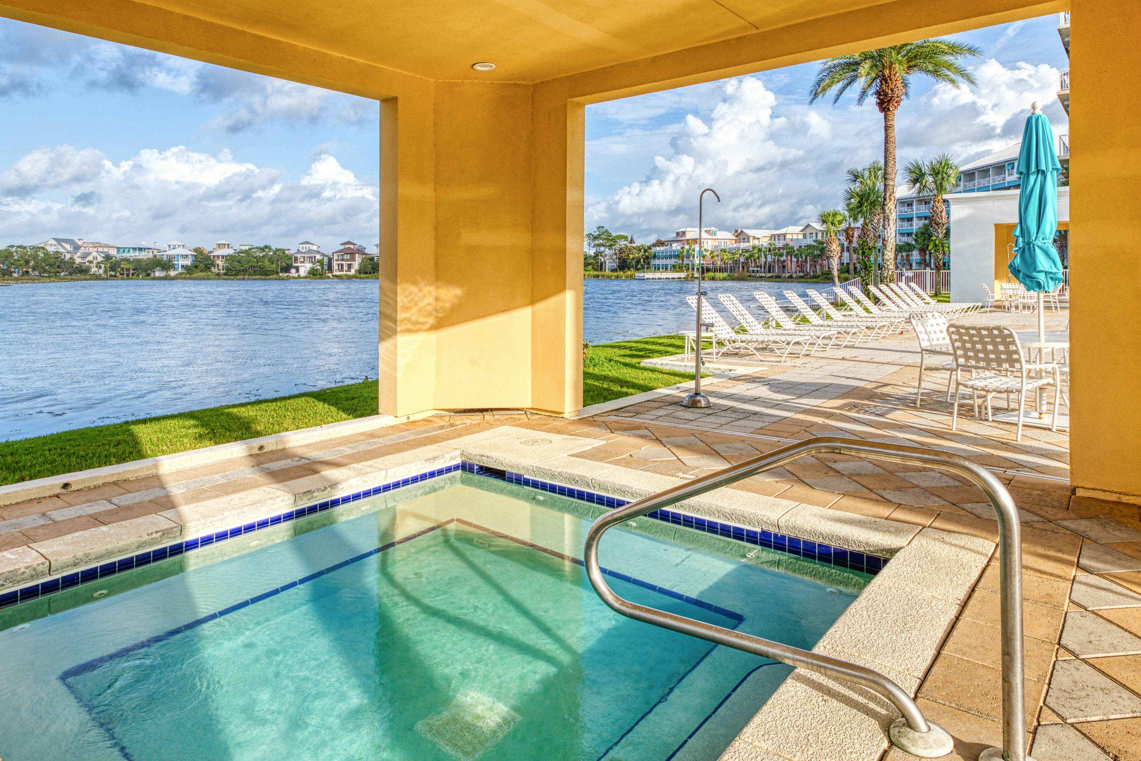 Carillon Beach Inn 308