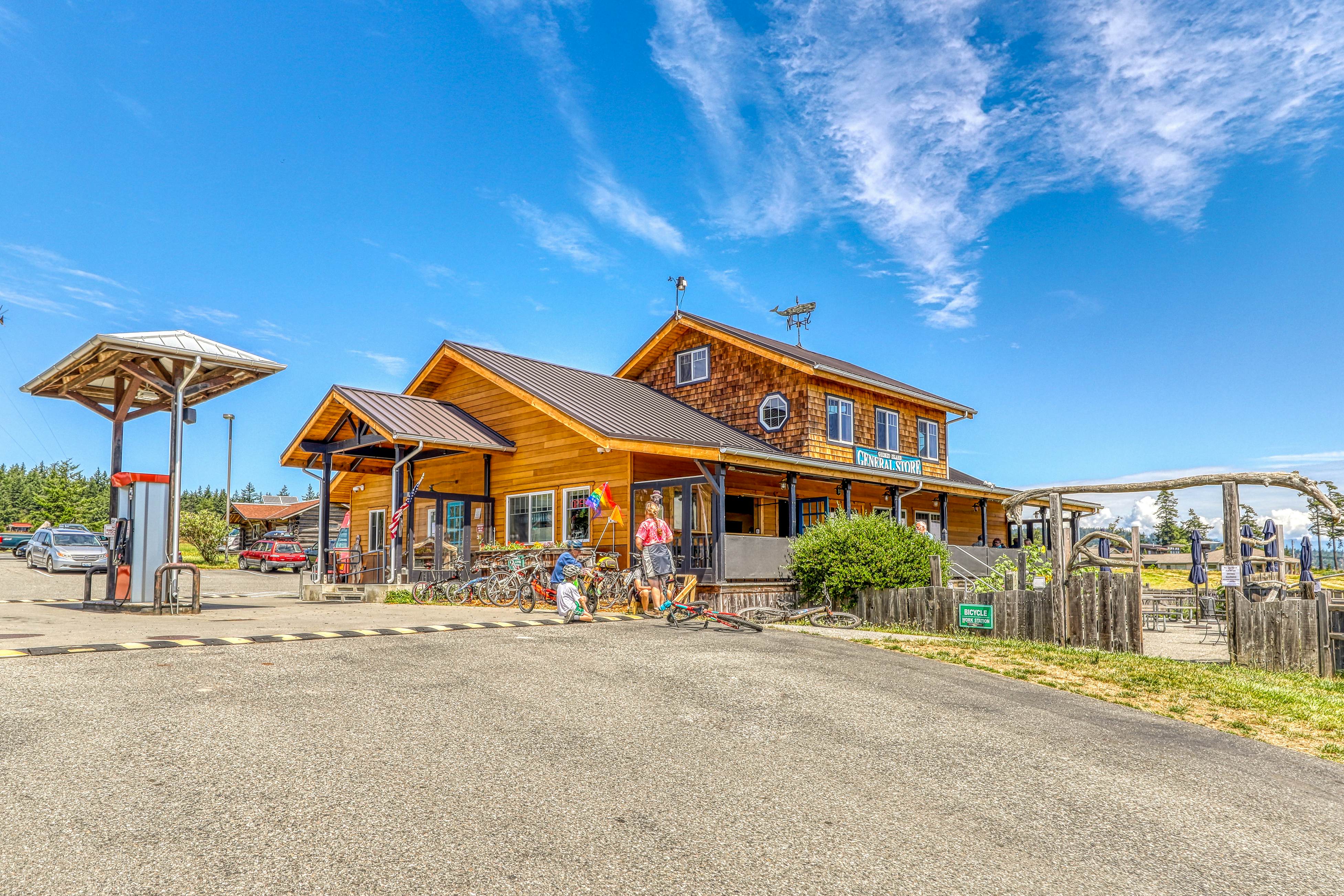 Rustic Guemes Beach Cabin