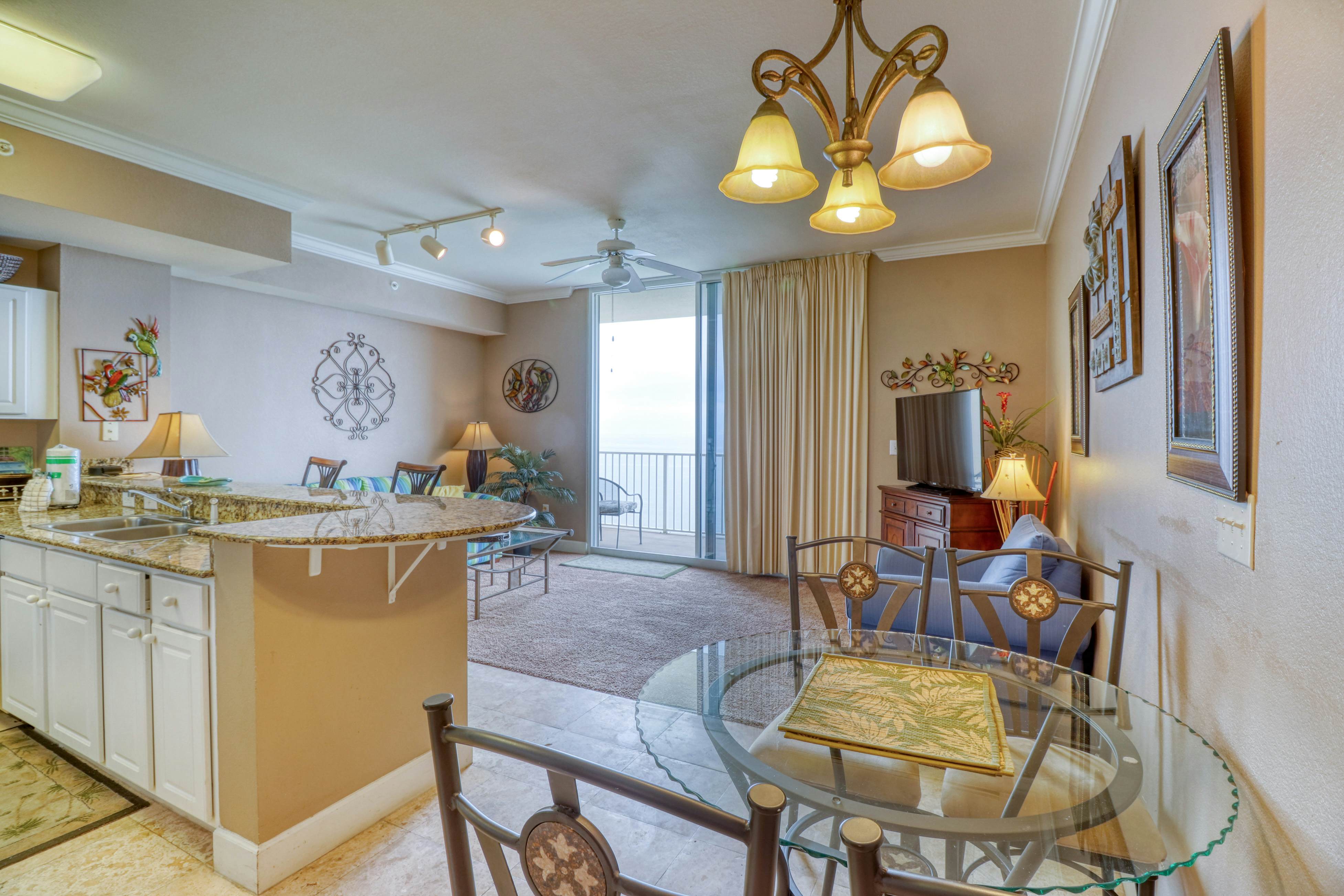 Tidewater Beach Resort | Panama City Beach Condos | Vacasa 