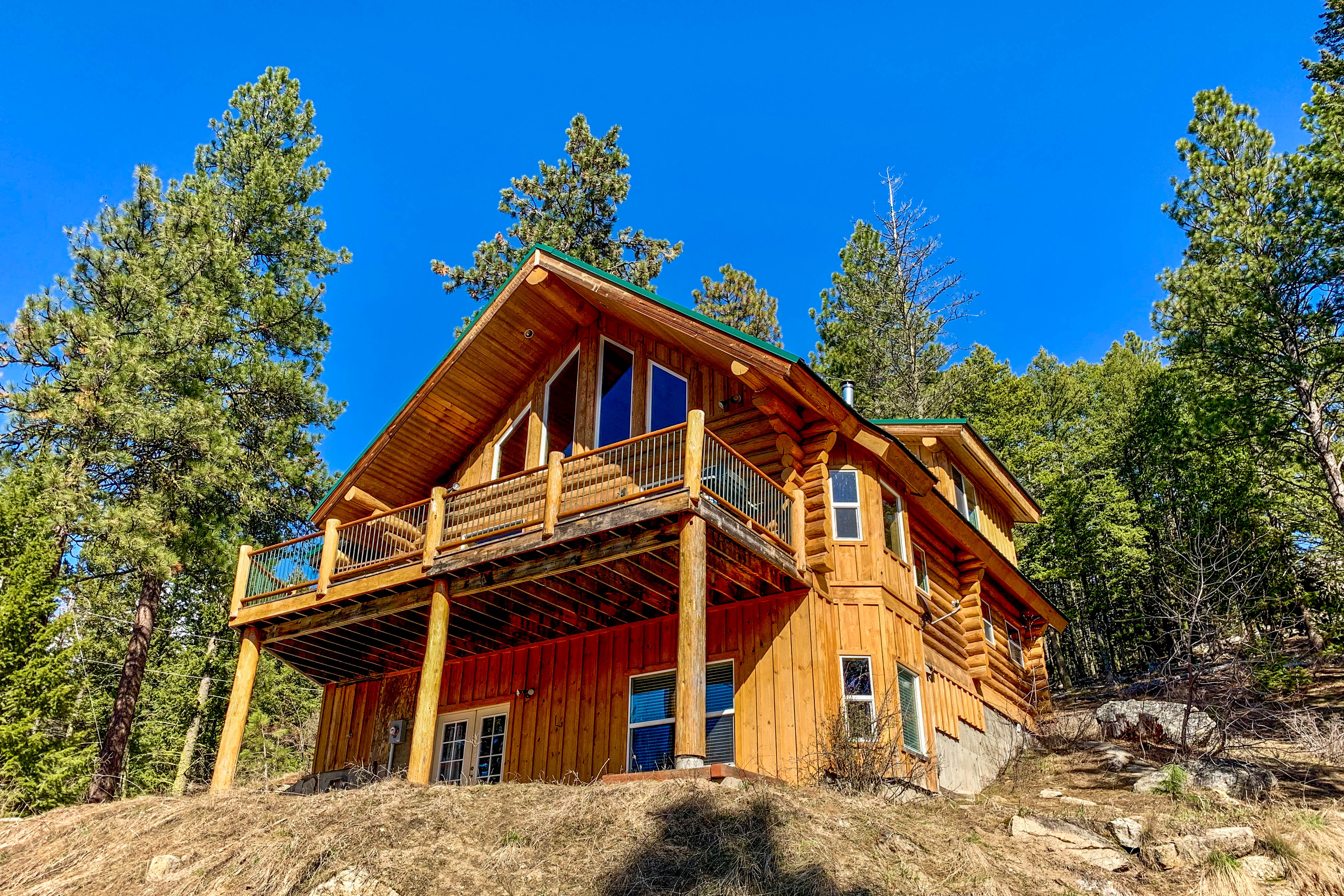 Cascade Lakeview Log Cabin | 1 BD Vacation Rental In Cascade, ID | Vacasa