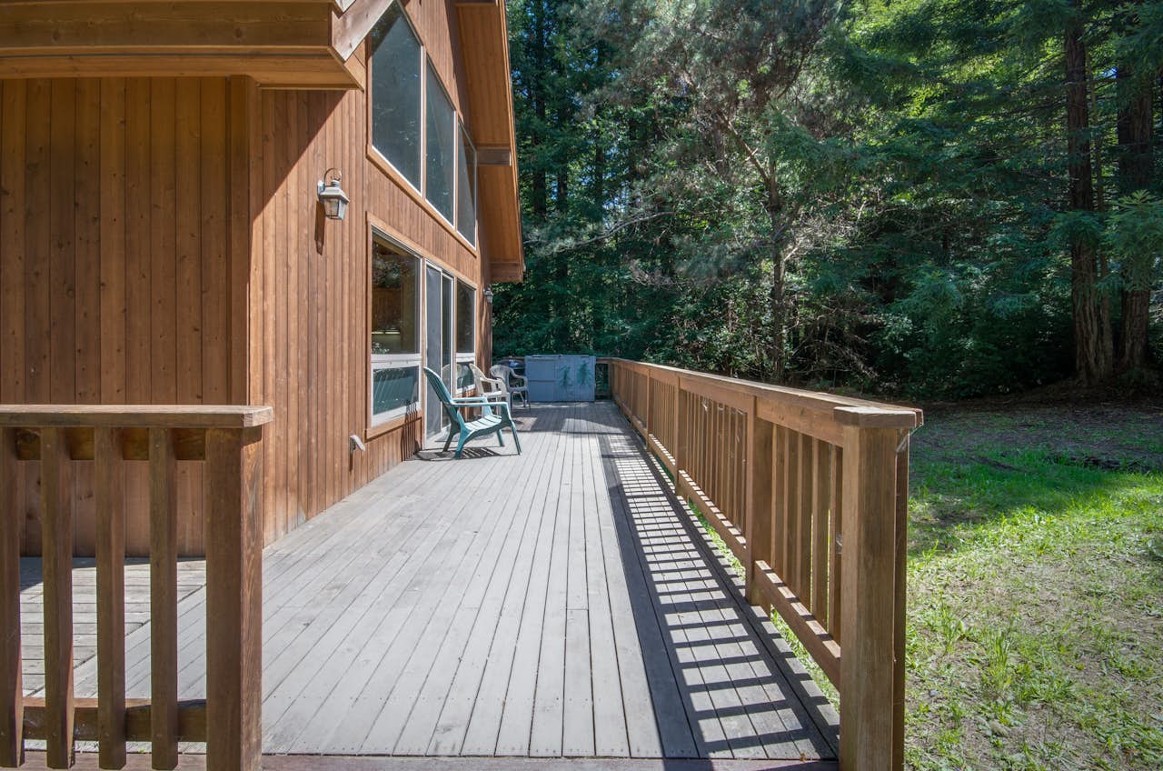 Redwood Rest 2 BD Vacation Rental in Mendocino, CA Vacasa