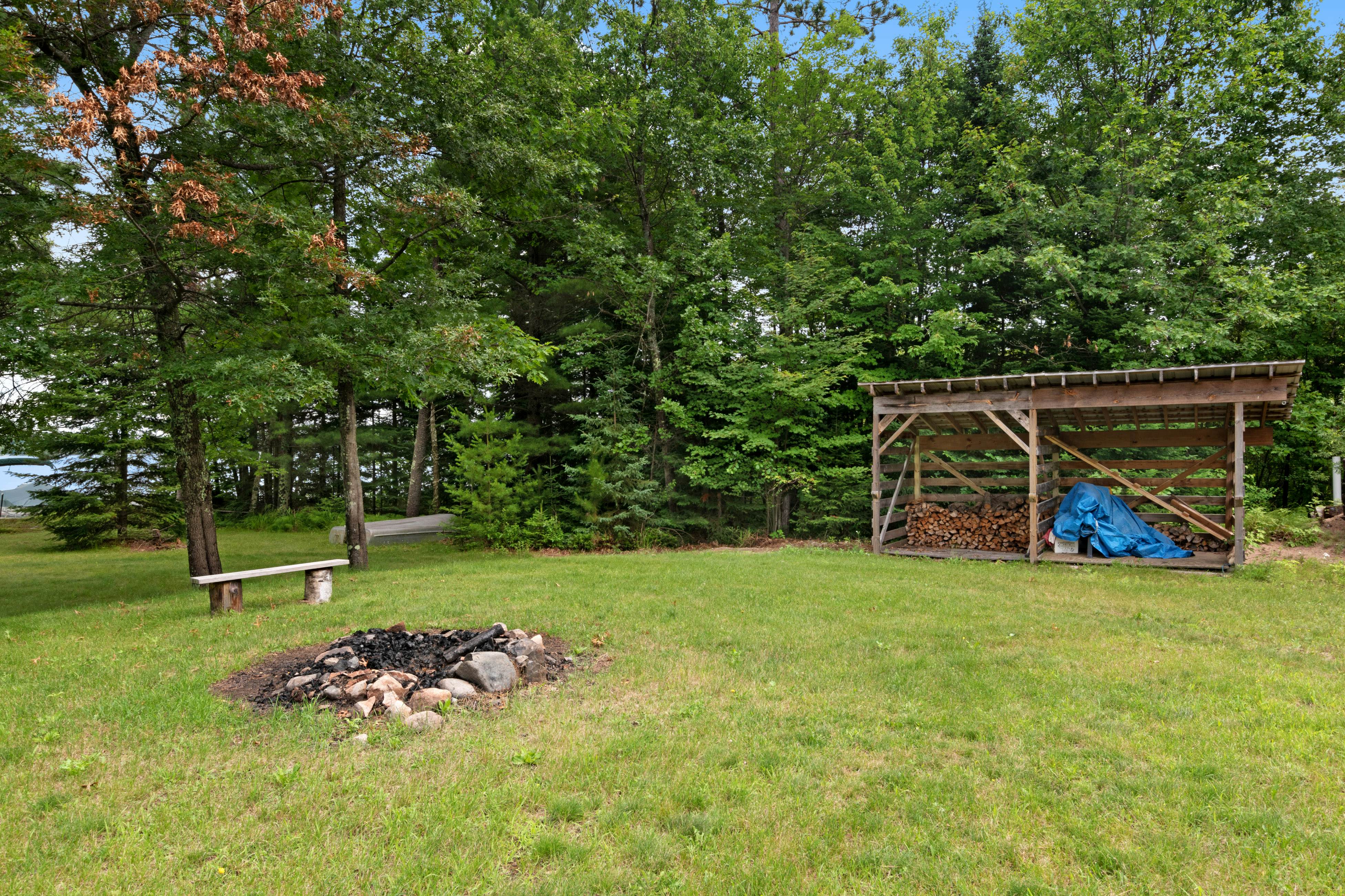 Grand Tomahawk Lodge