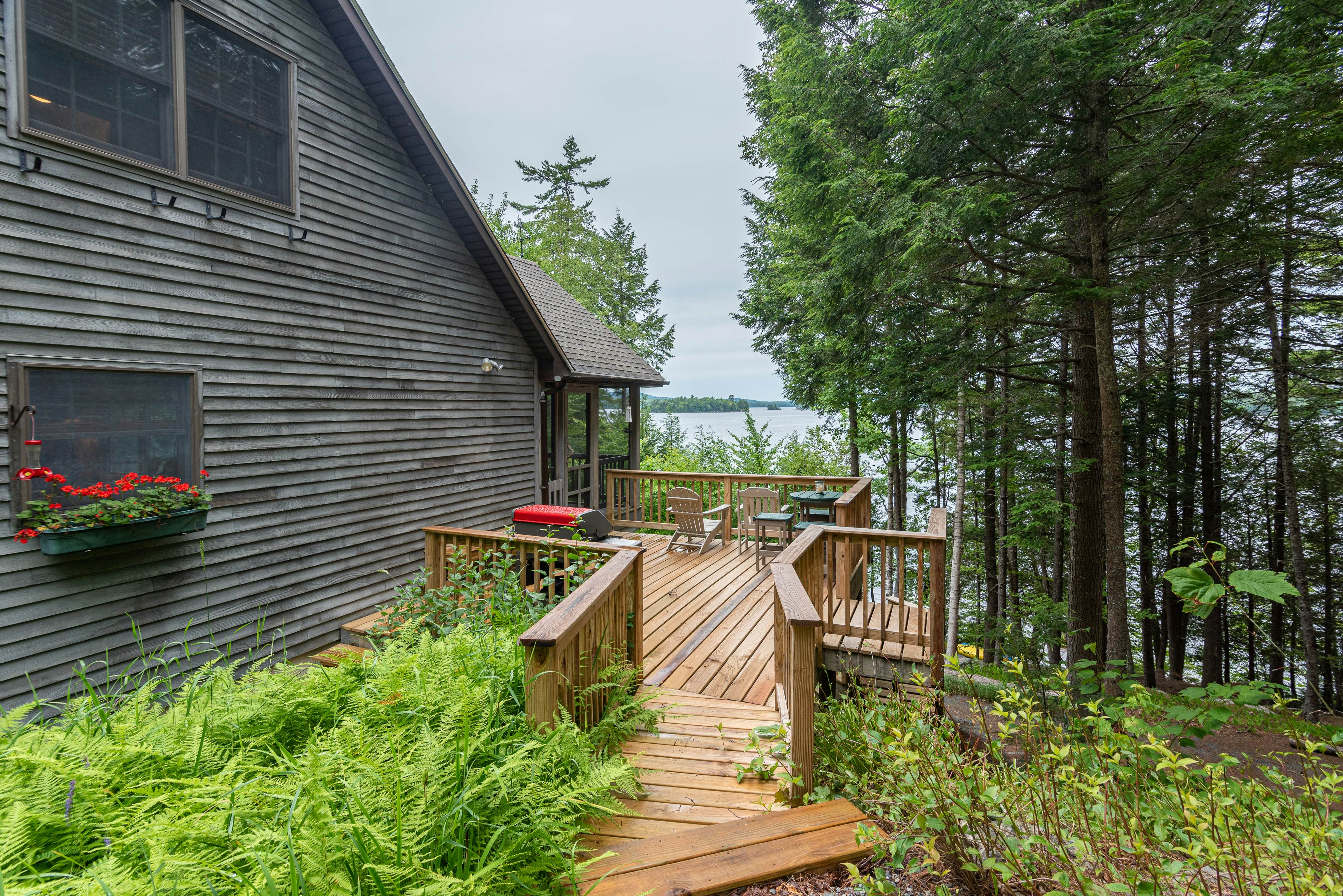 Loon Cove Cottage 4 BD Ellsworth, ME Vacation Rental Vacasa