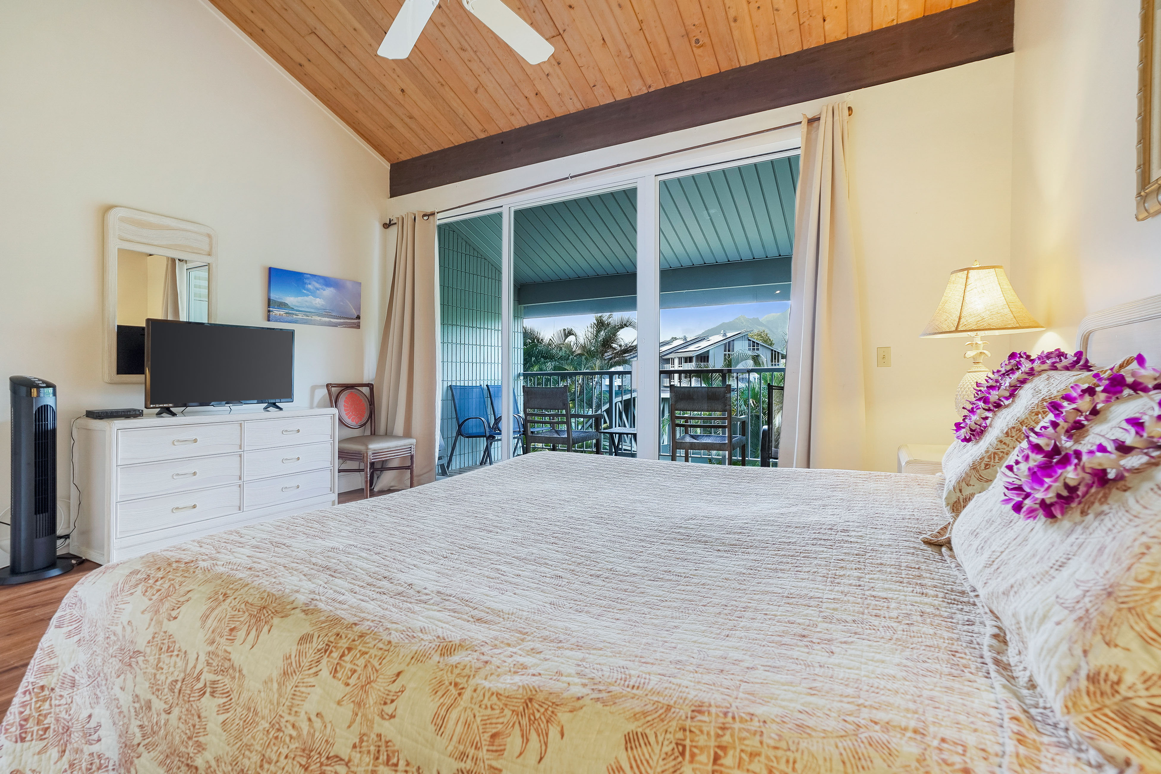 Sunrise Hale at the Cliffs | 1 BD Princeville, HI Vacation Rental | Vacasa