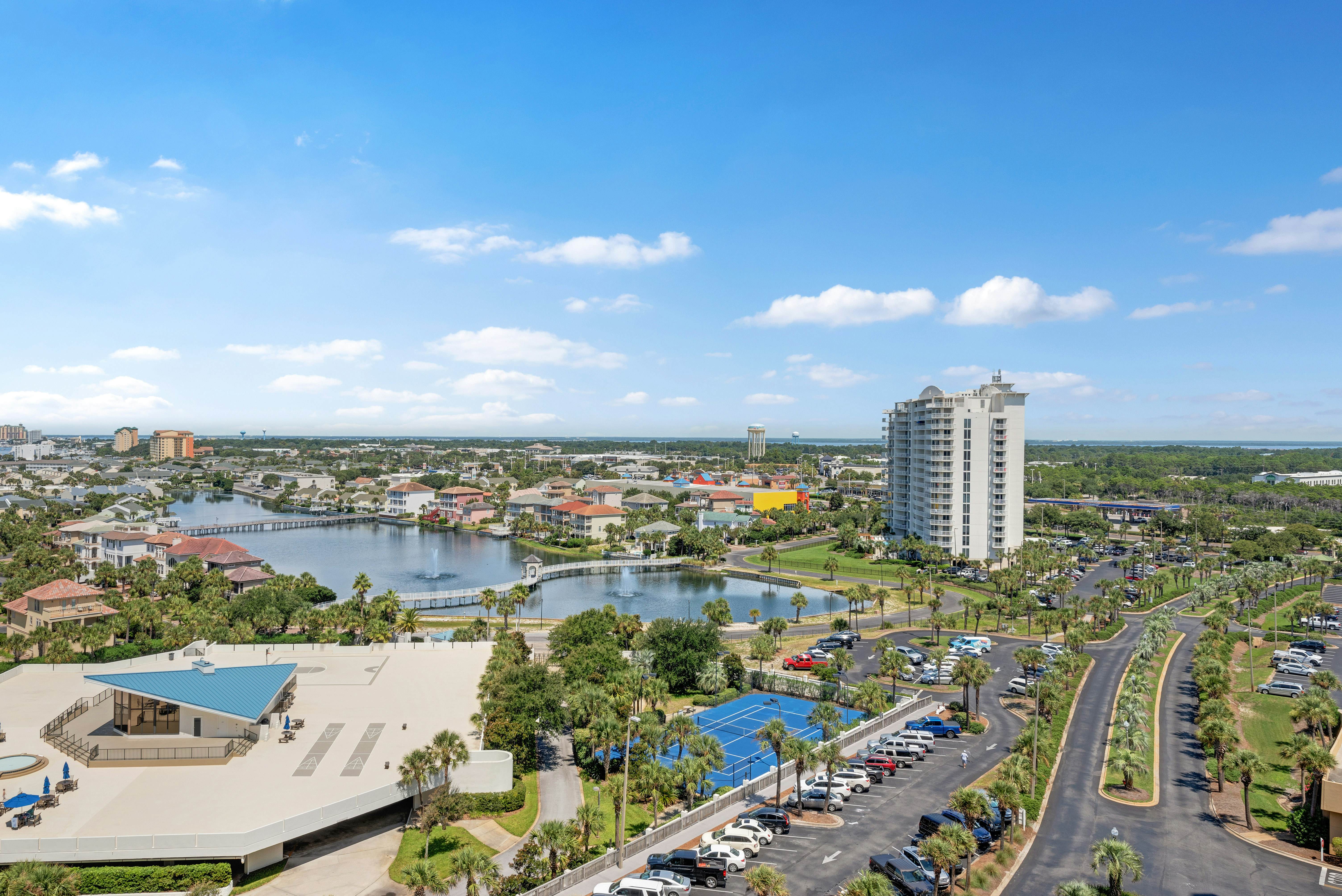 Pelican Beach Resort 610