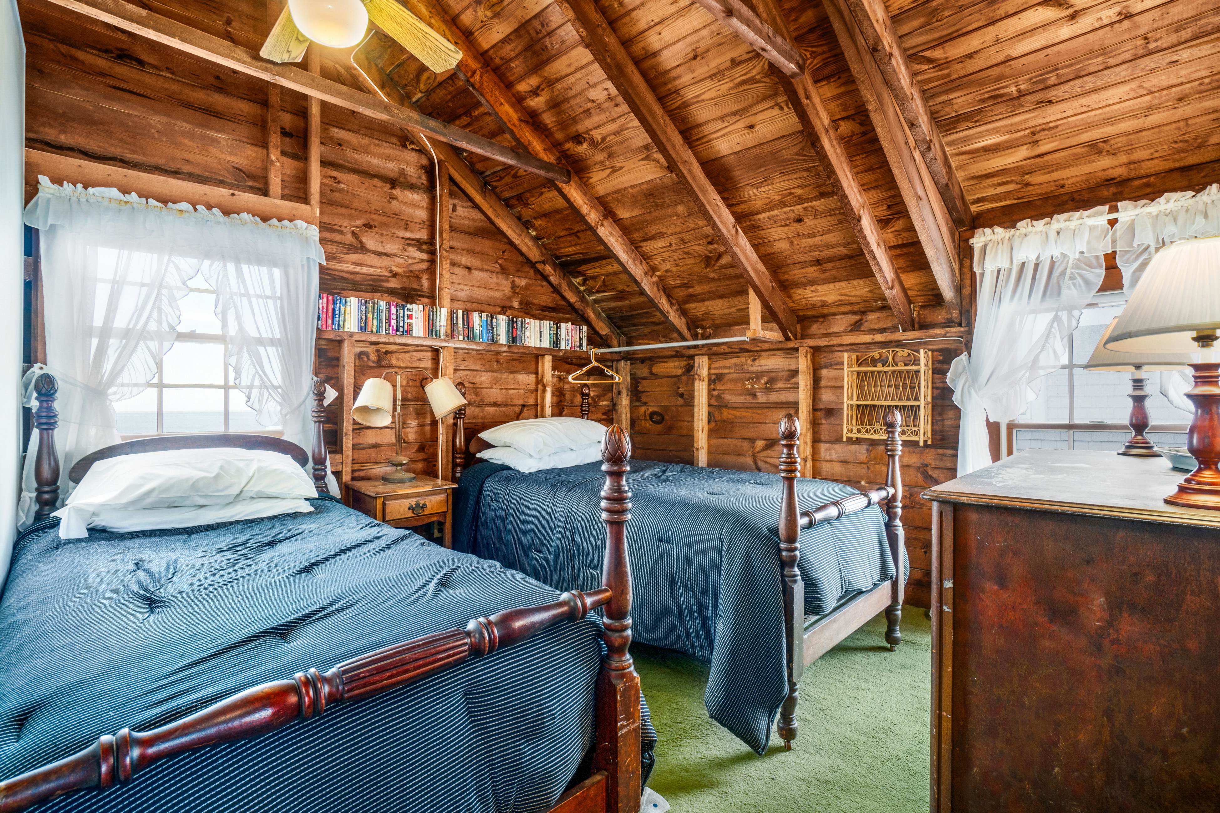 Oceanfront Cottage Long Beach 5 BD Rockport, MA Vacation Rental