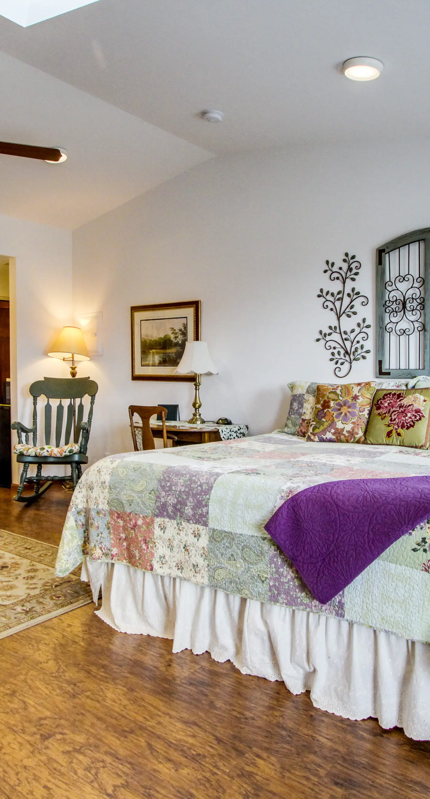 Ocean Cove Inn Rentals, Hotel Rentals, Lodging Yachats Vacasa