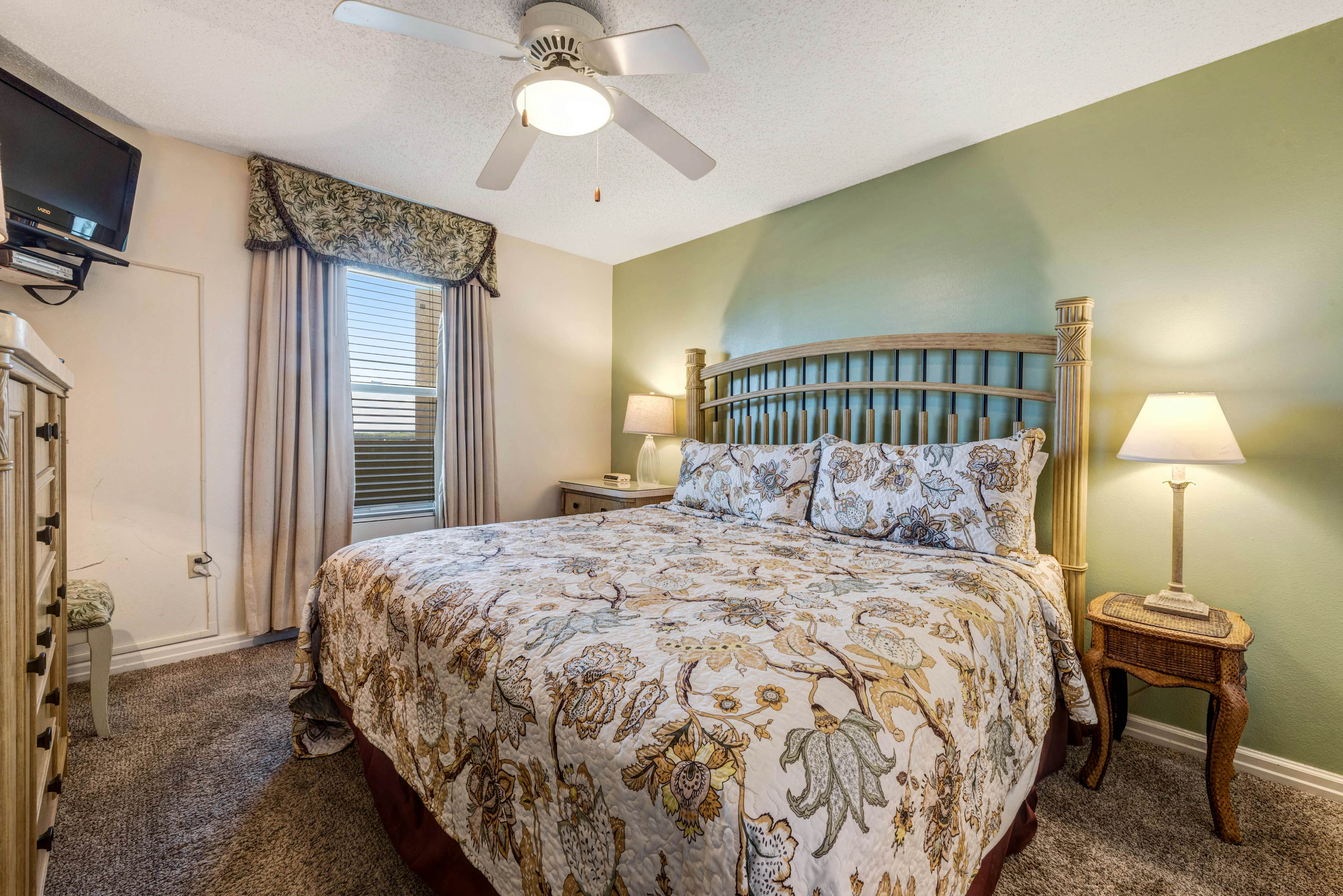 Pelican Beach Resort 1409