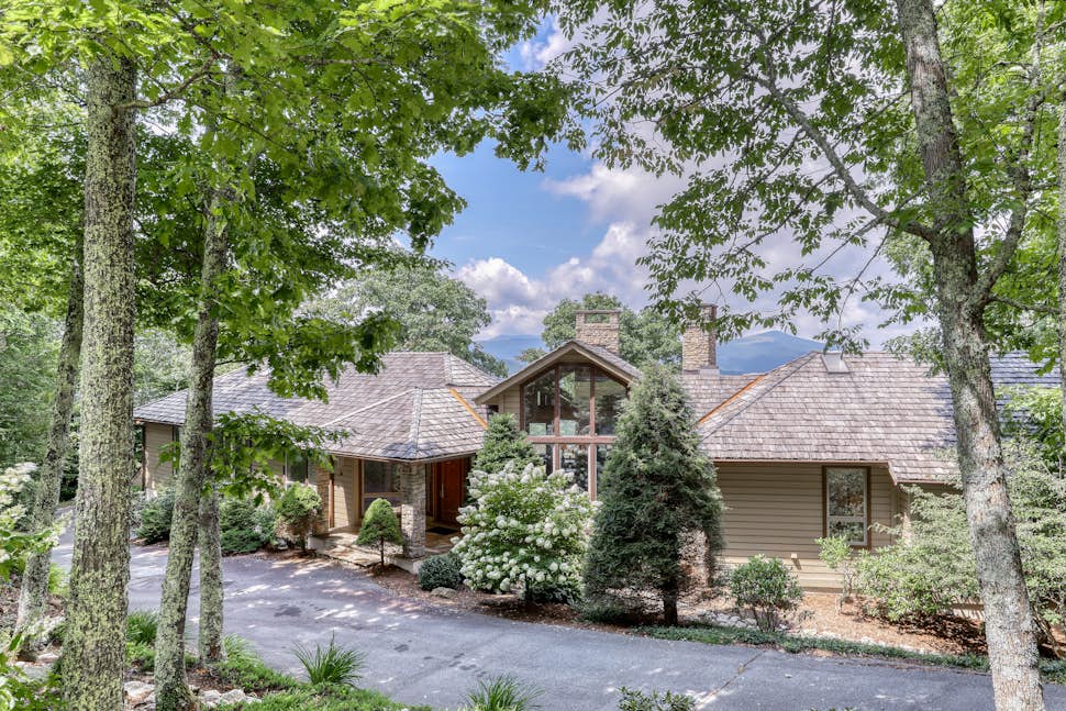 Banner Elk Getaway 3 BD Banner Elk, NC Vacation Rental Vacasa