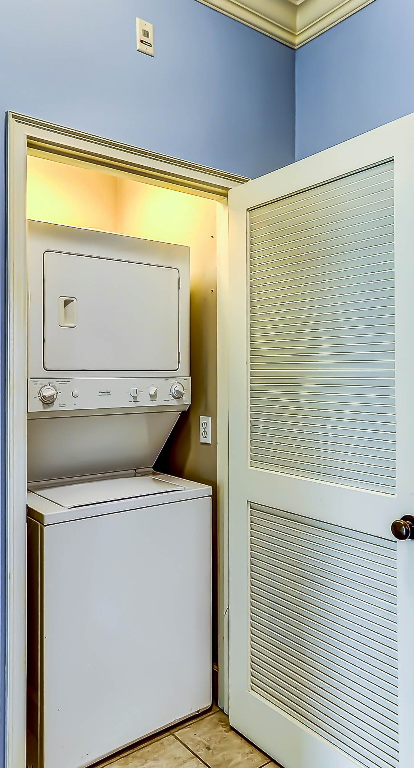 North Shore Place 407