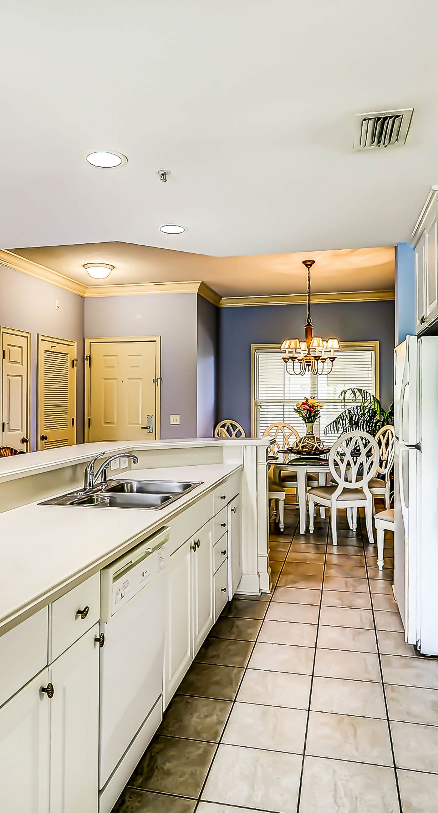 North Shore Place 407