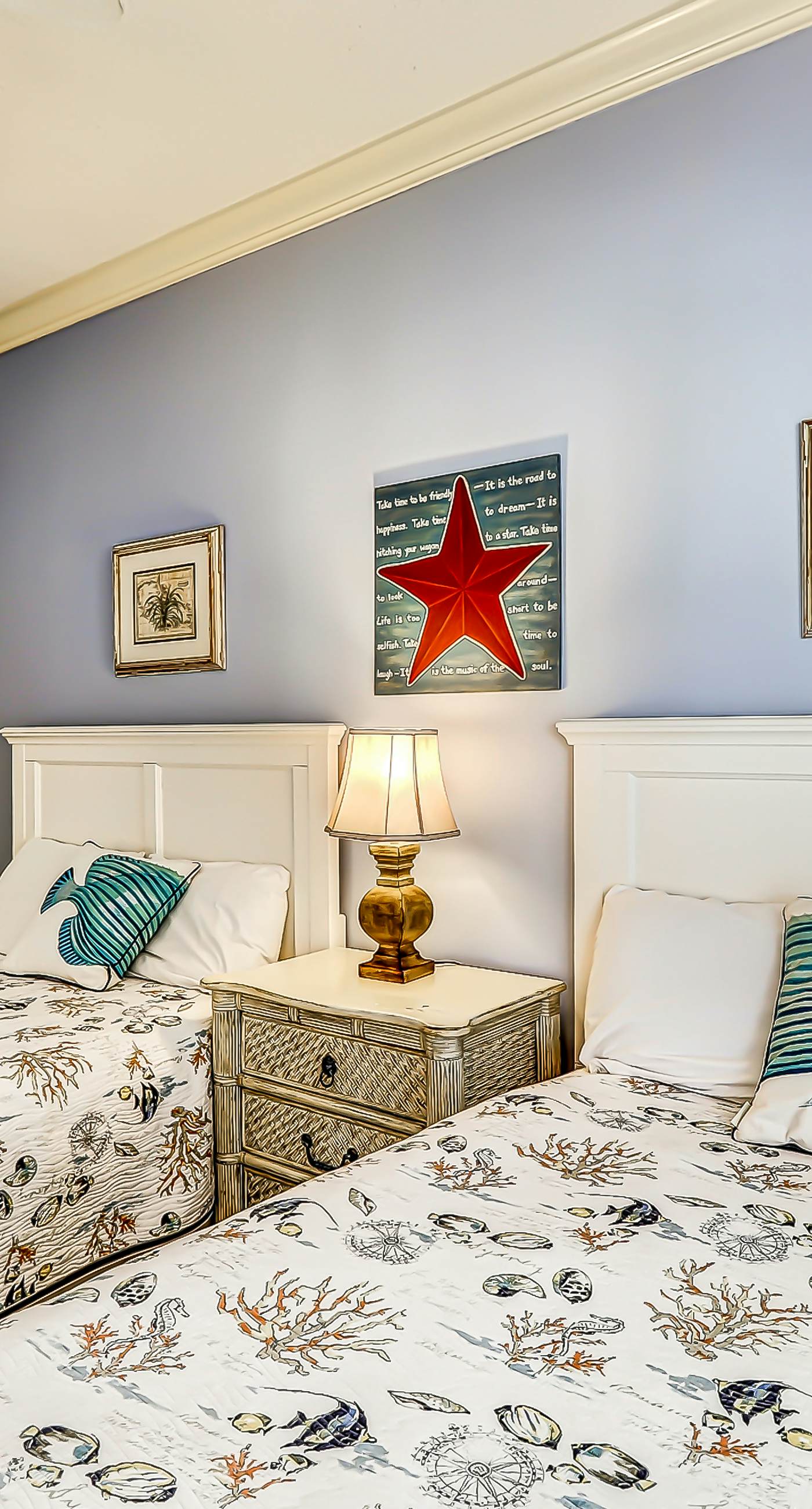 North Shore Place 407