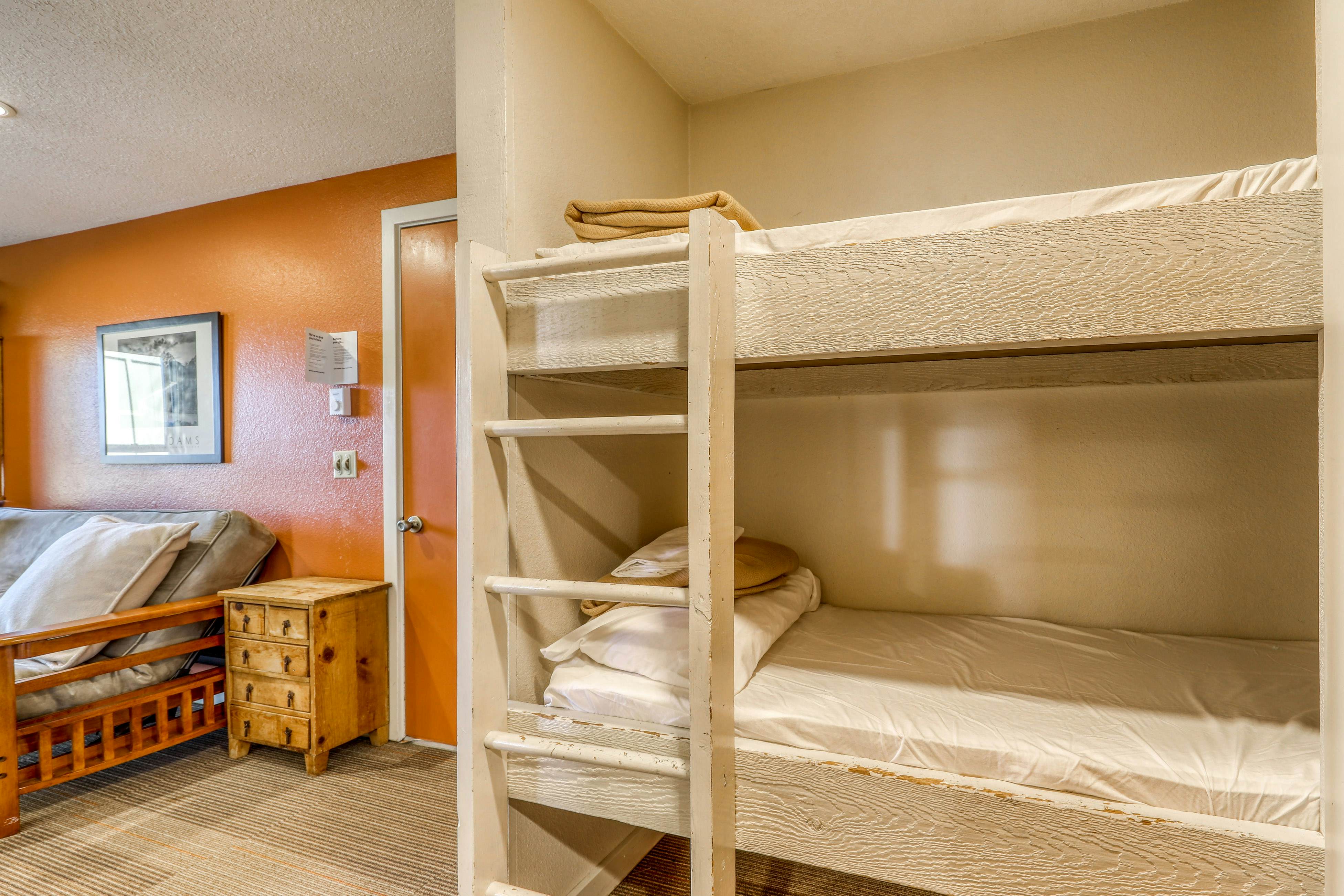 Pioneer Vista -246 F