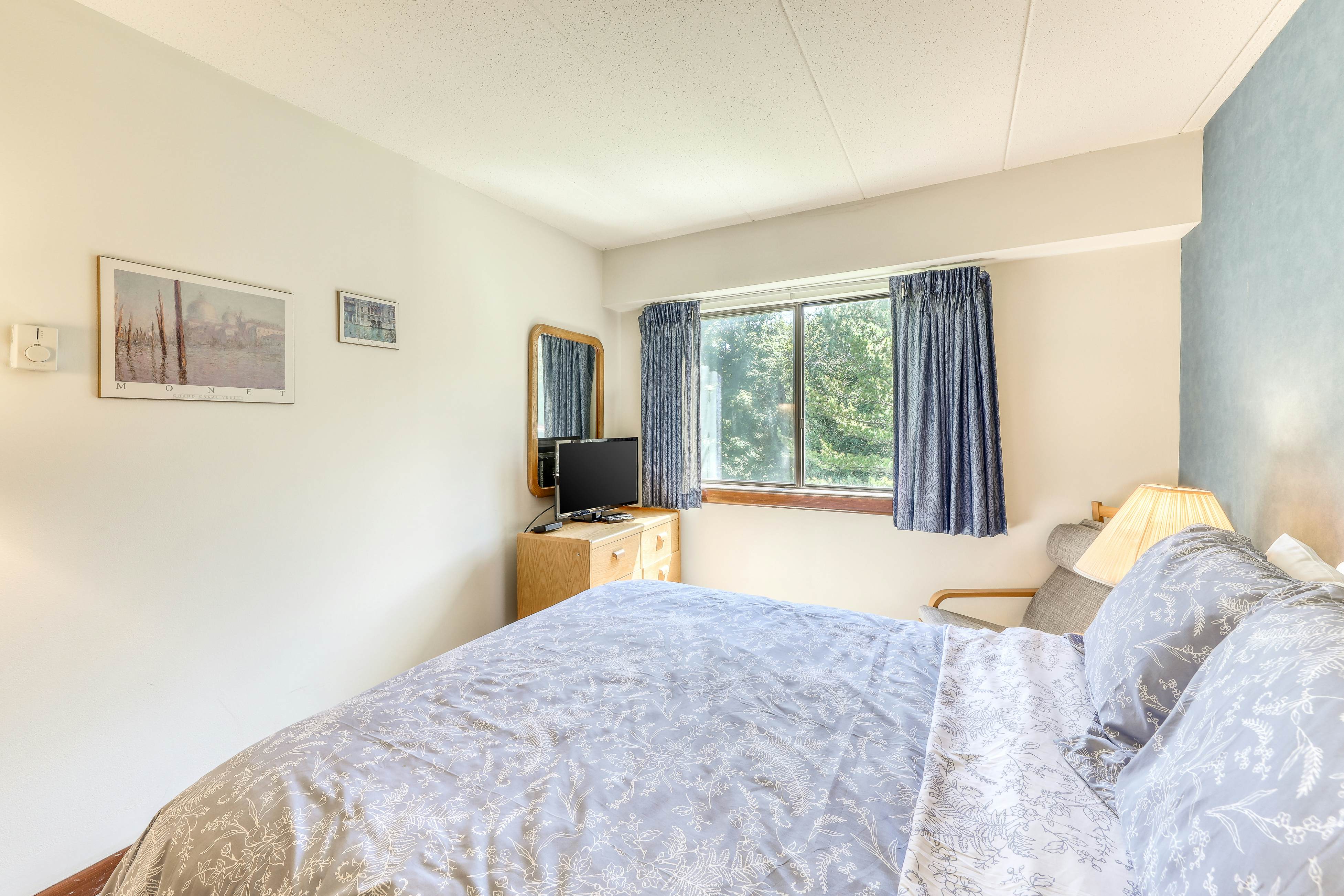 Mountain Green - 2D4