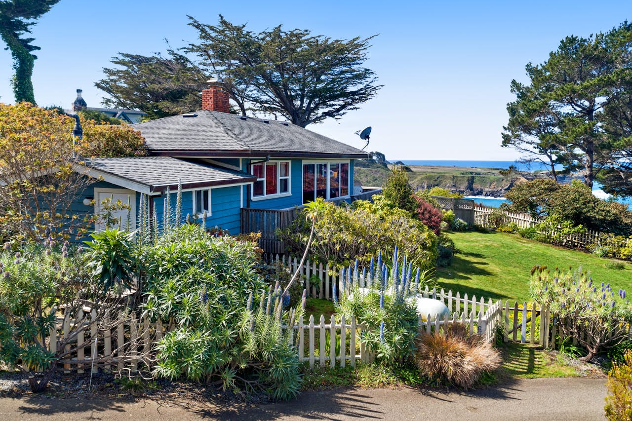 Headlands Cove Retreat 4 BD Mendocino, CA Vacation Rental Vacasa