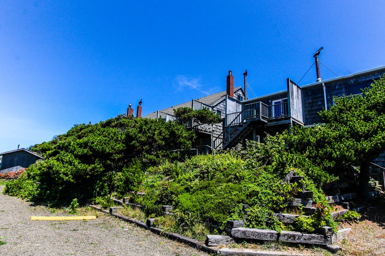 Cape Cod Cottages Unit 7 1 BD Vacation Rental in Waldport, OR Vacasa