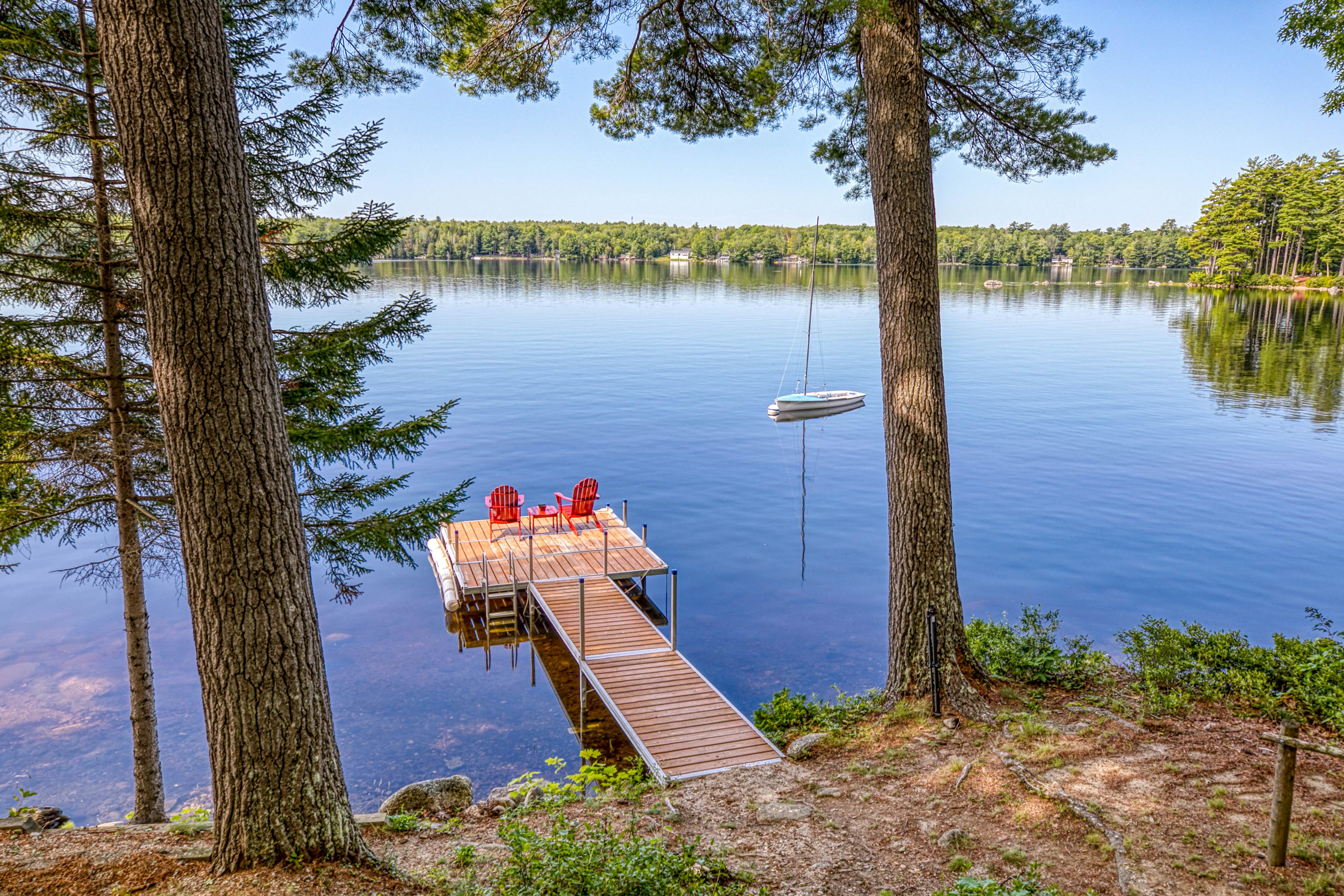 Lakeside Cottages on Toddy Pond
