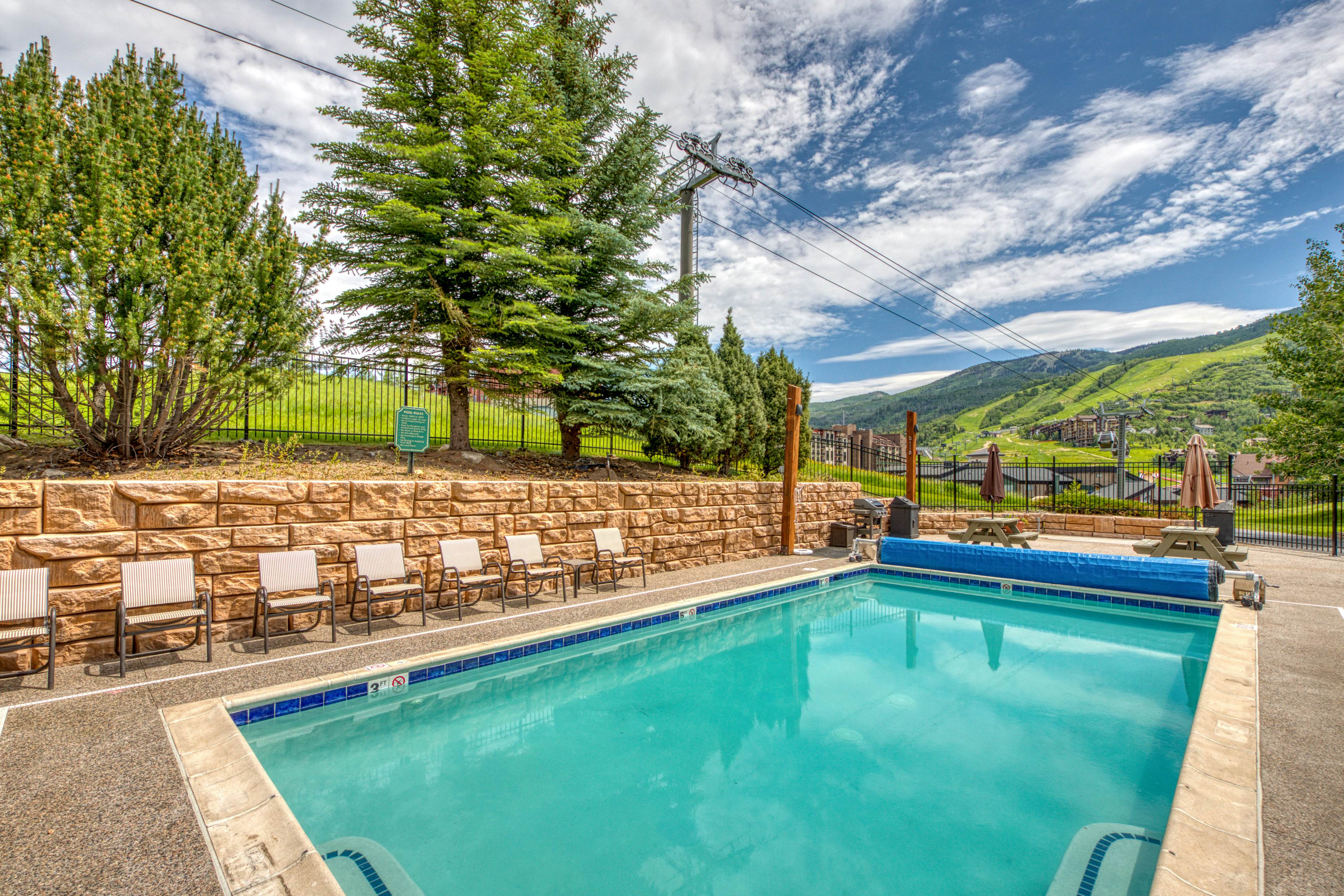 Emerald Views at the West