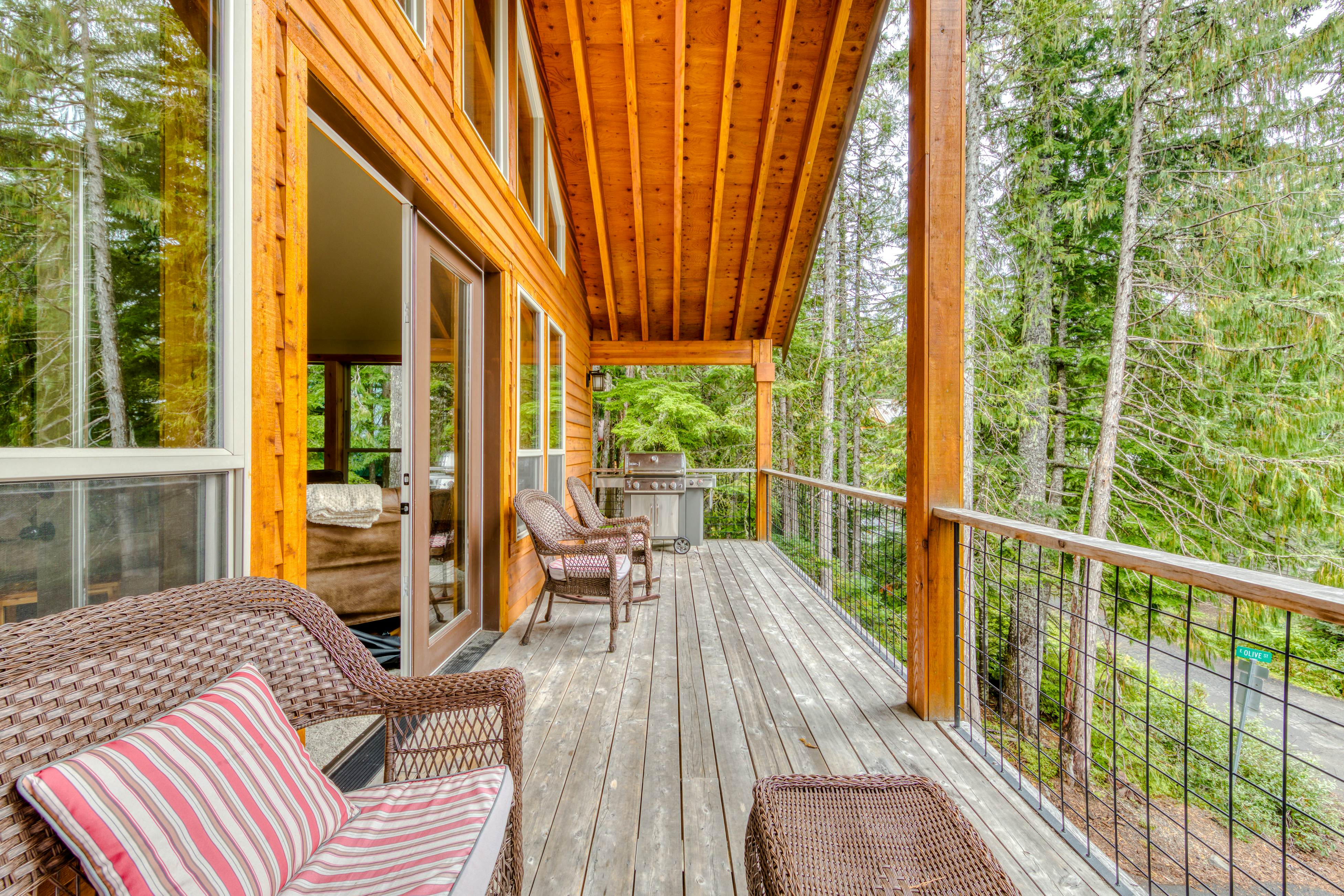 Mountain House on Lige Lane