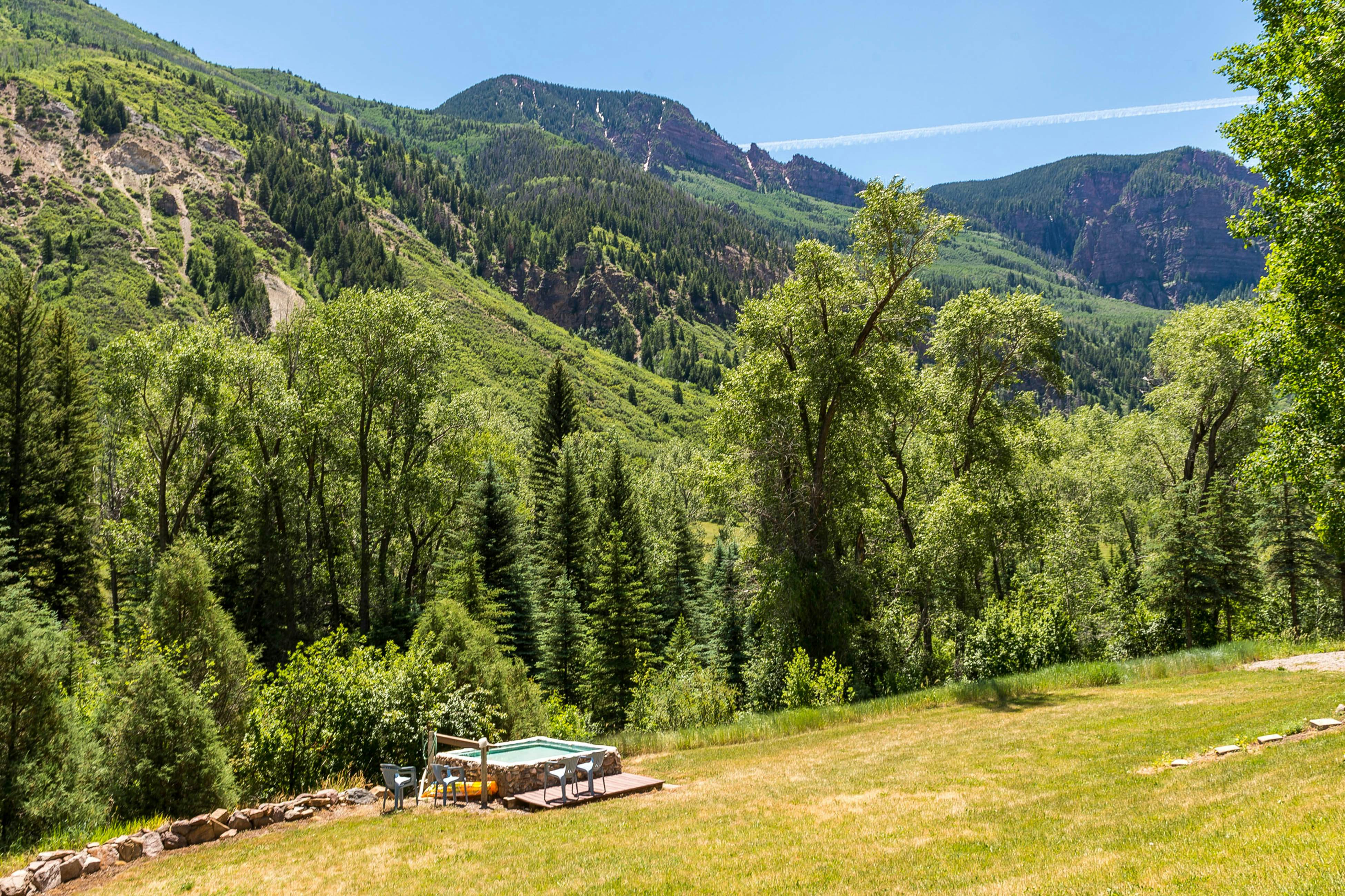 Mt Sopris Cabin at Filoha Meadows