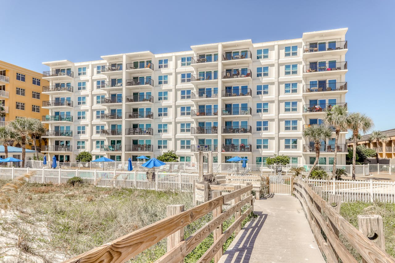 Sea Oats #104 | 2 BD Vacation Rental in Fort Walton Beach, FL | Vacasa