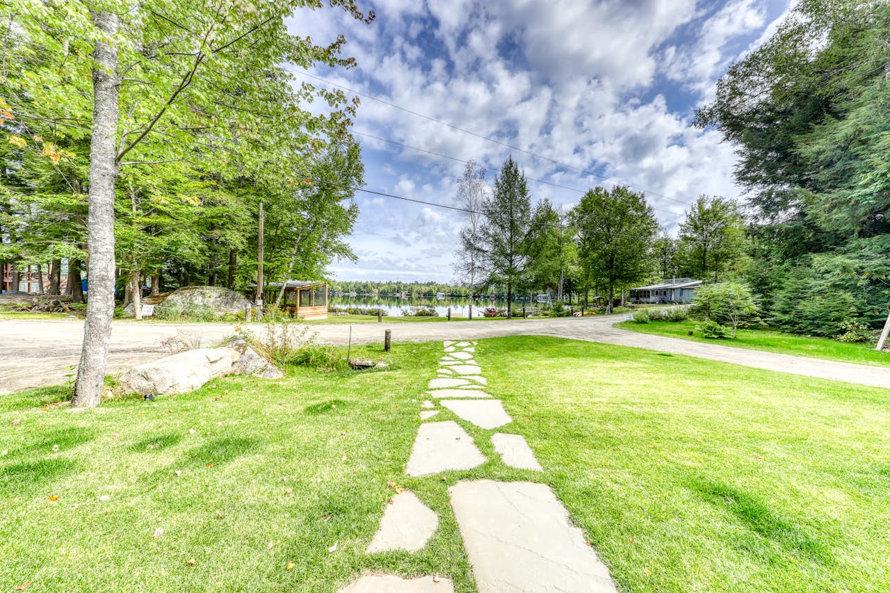 Forest Lake Waterfront Paradise 4 BD Vacation Rental in Whitefield