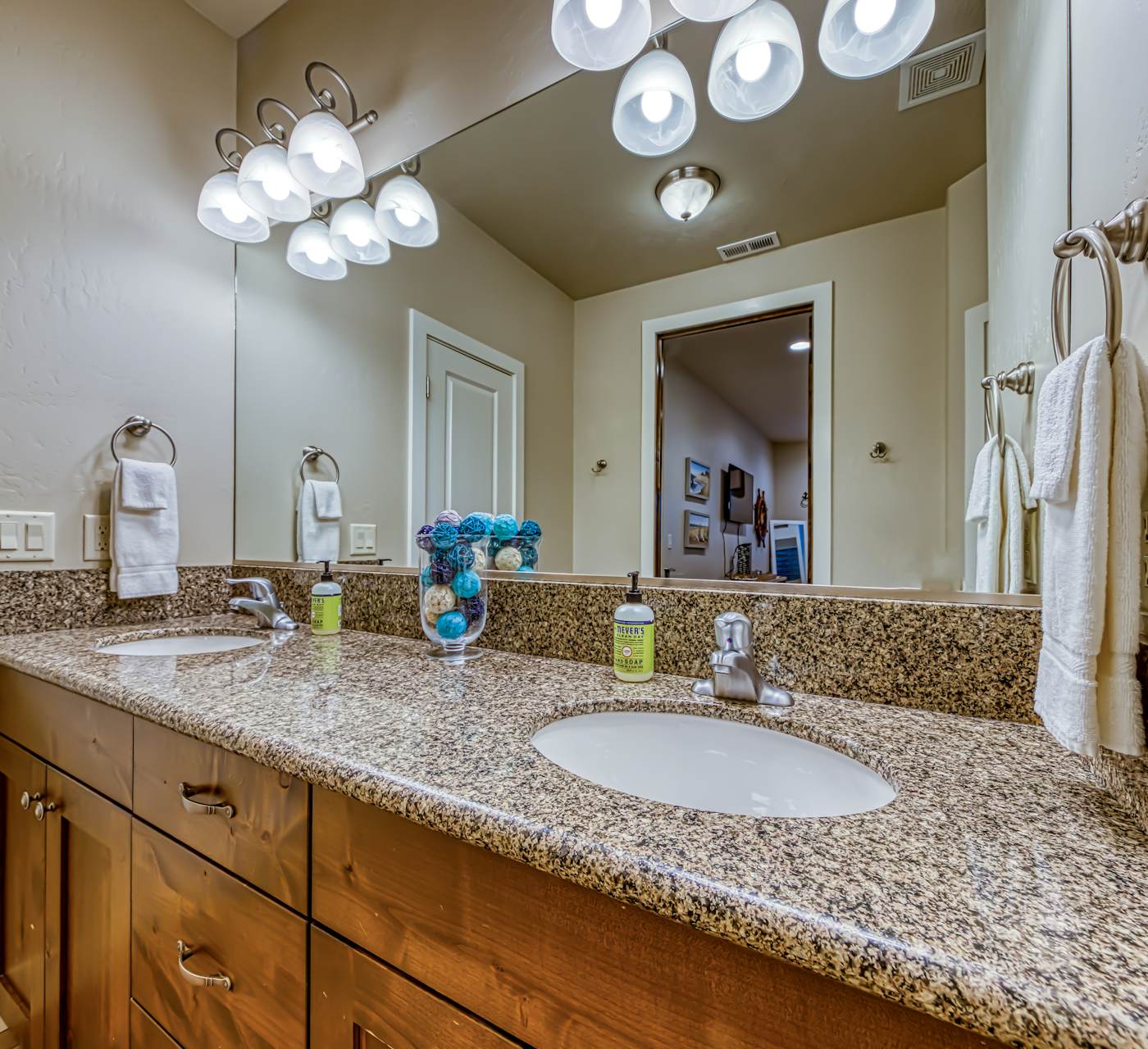 Redstone Villa - Paradise Village #47 | 5 Bed Santa Clara, ...