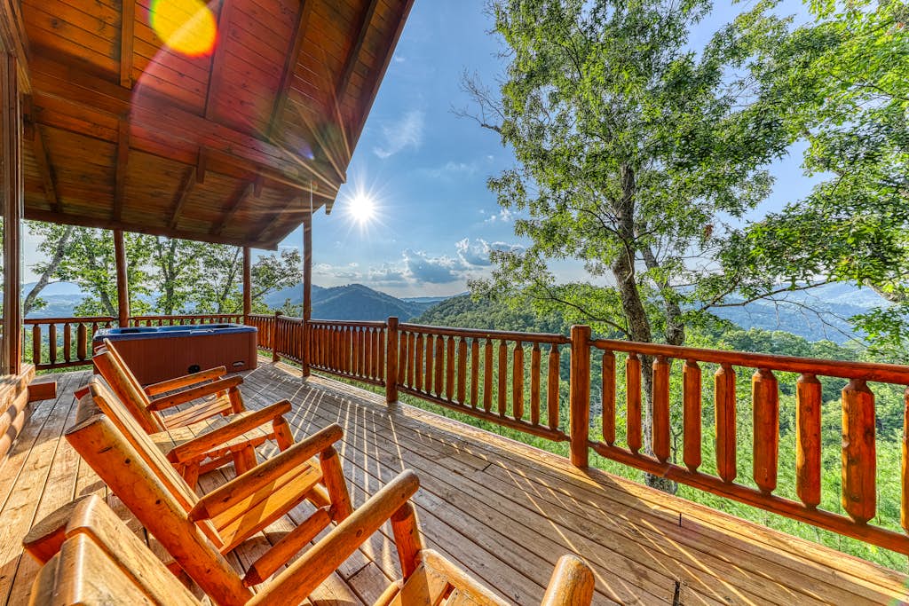 Mountain Side Cabin, Sleeps 10, Hot Tub, Fireplace — Sevierville, TN — vacation rental