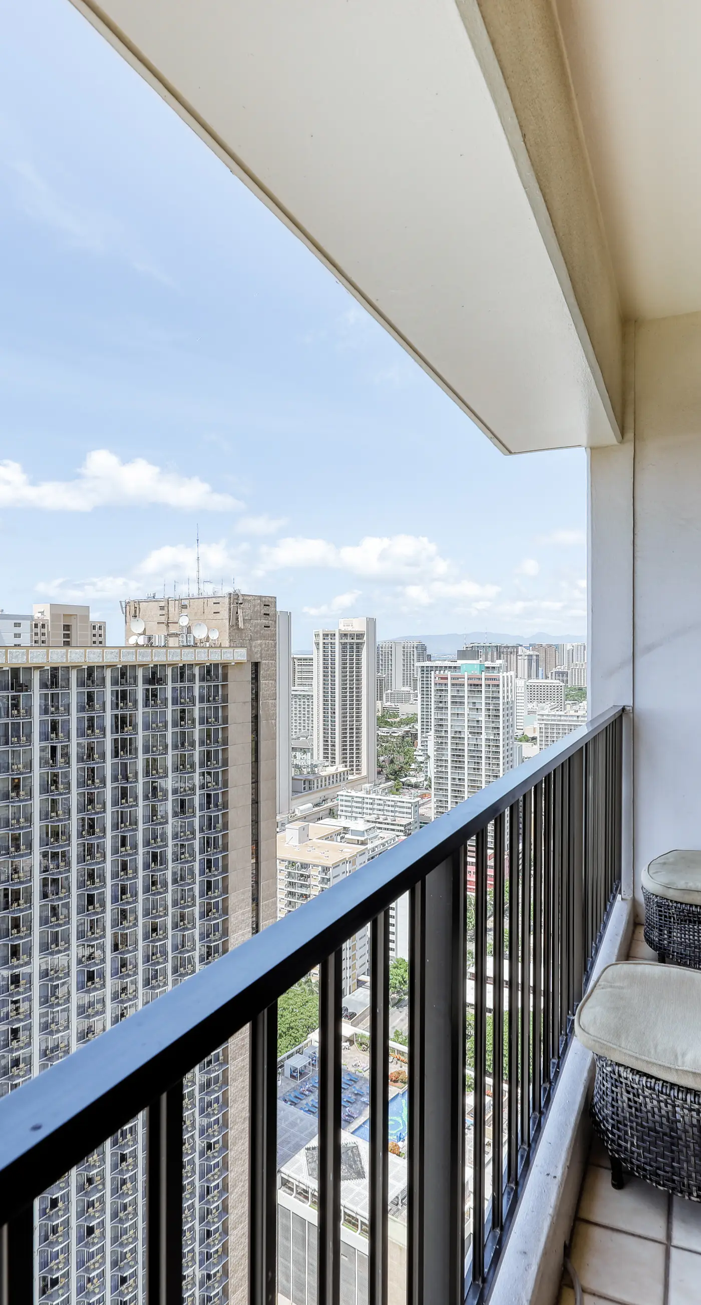 The Banyan 3804