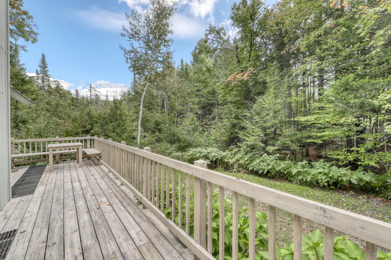 Sherwood Escape 3 BD Vacation Rental in Londonderry, VT Vacasa