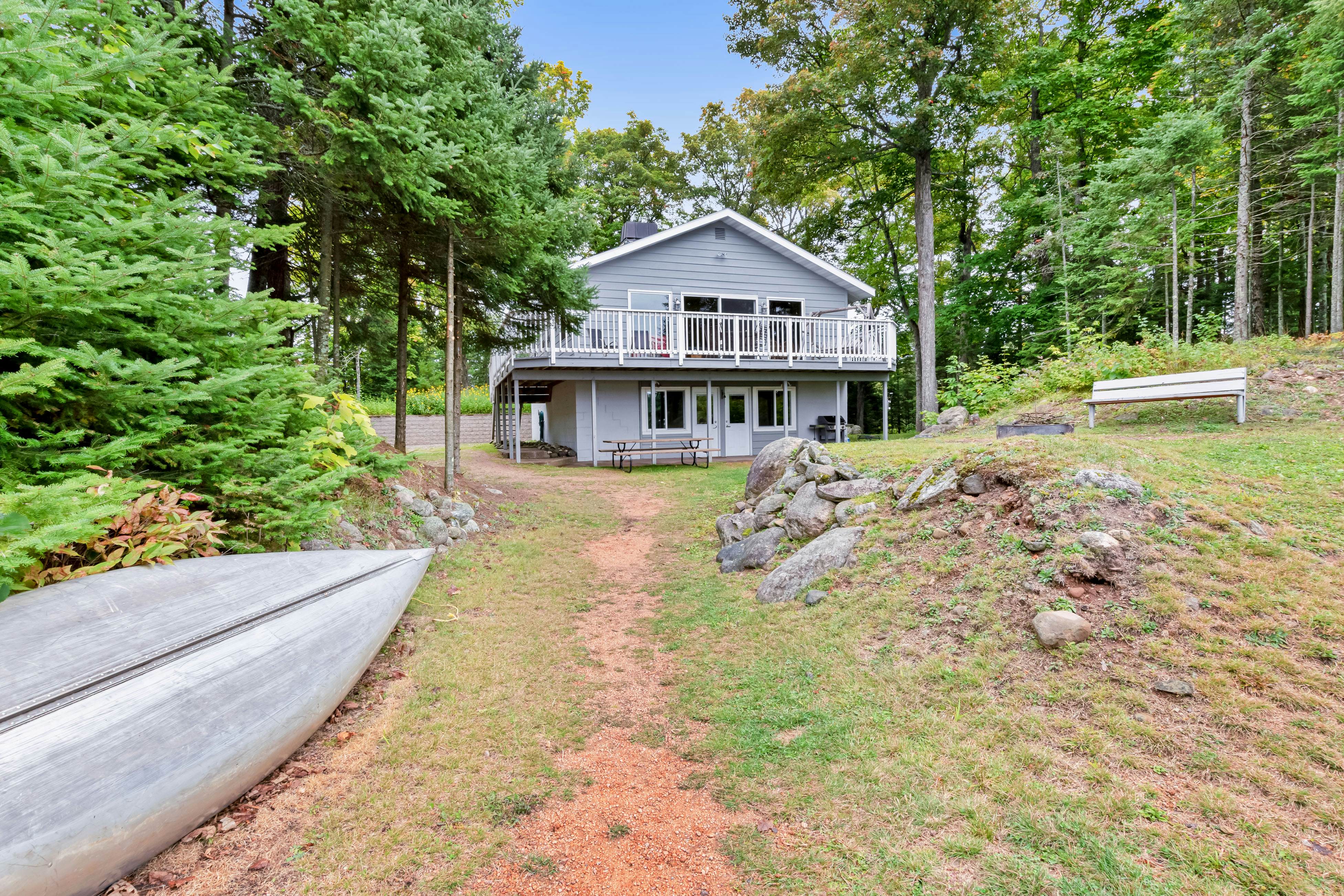 High Lake Hideaway - Main House