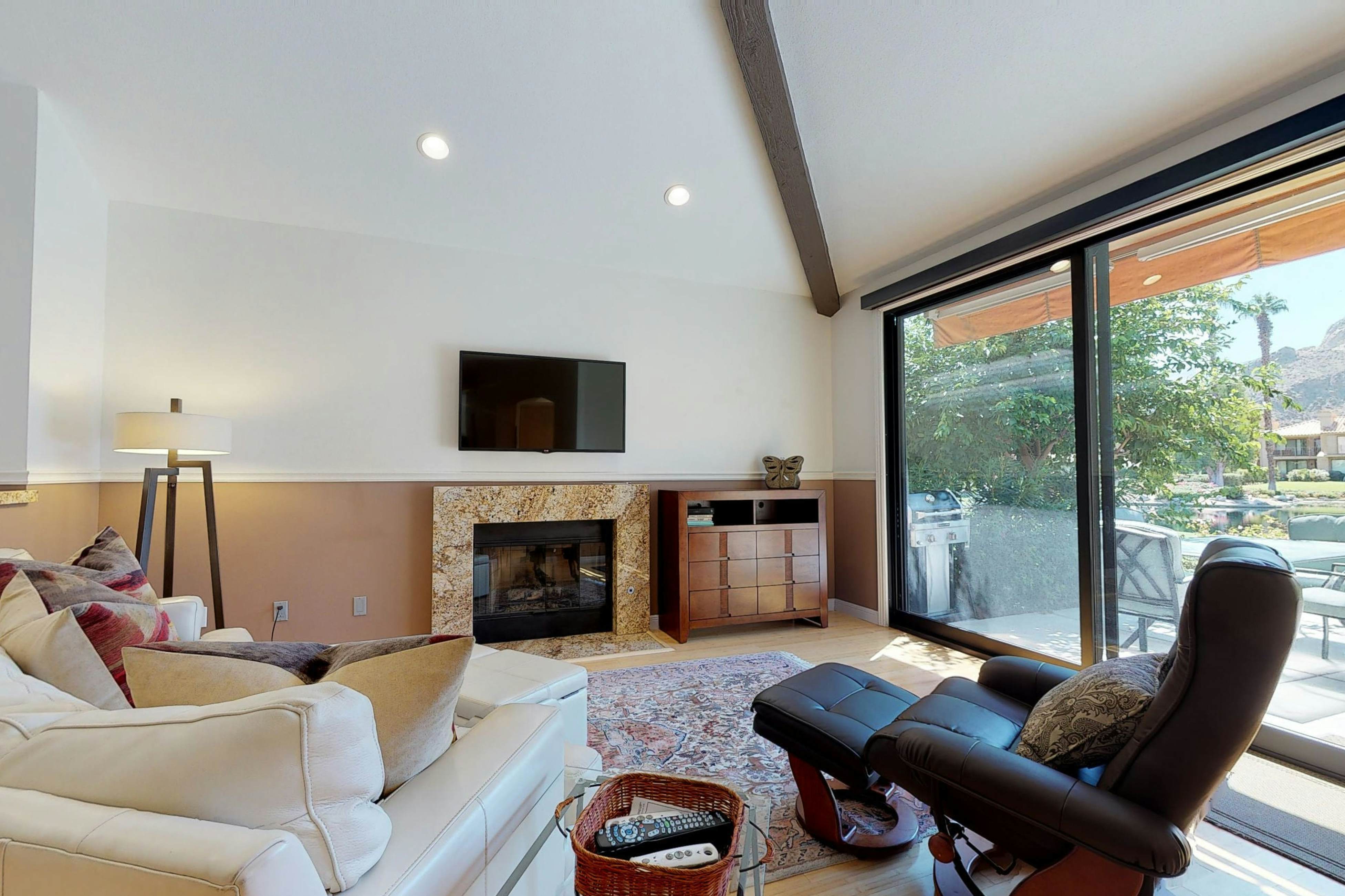 Mountain View Escape