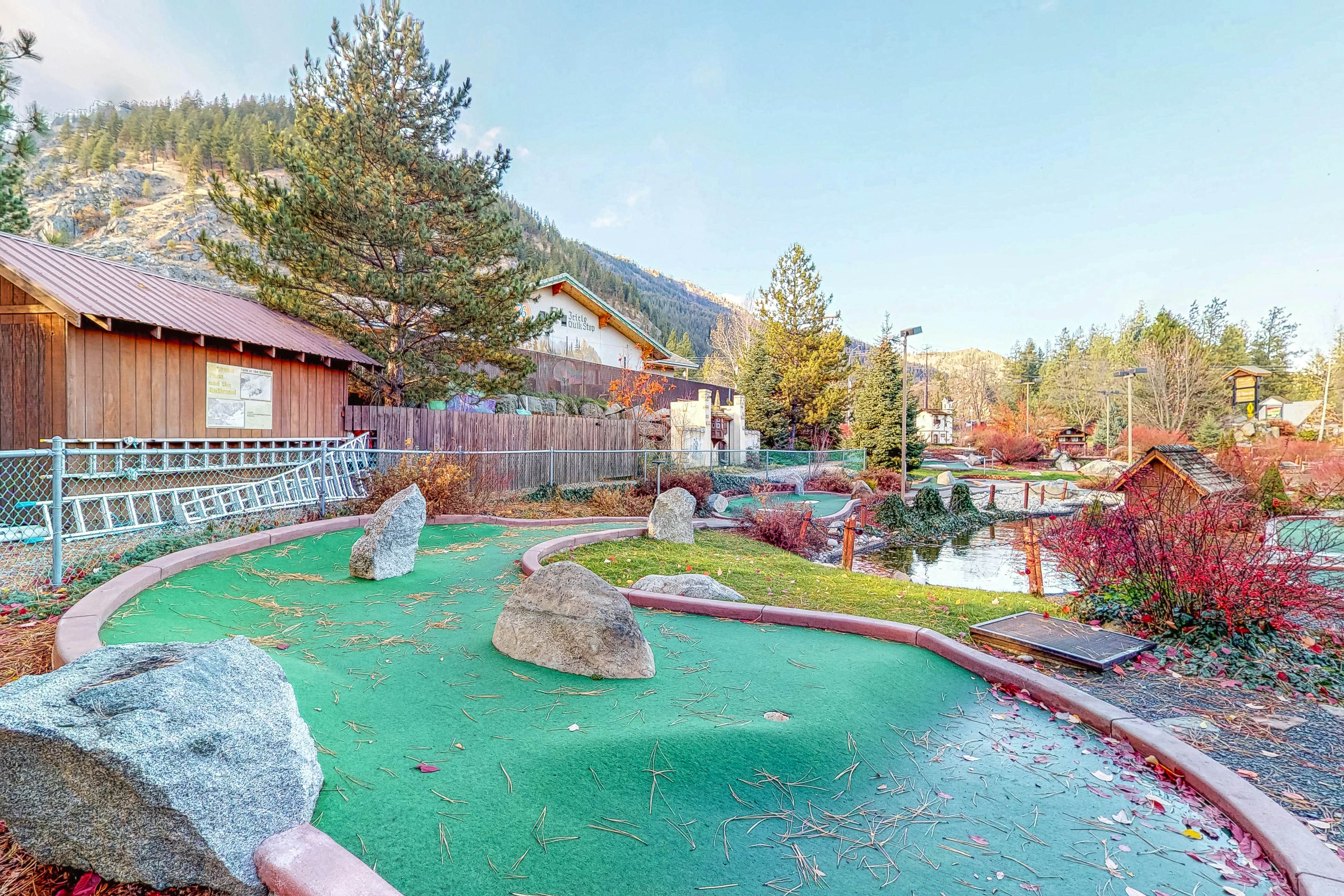 Icicle Village Resort 508 - Alpine Aurora