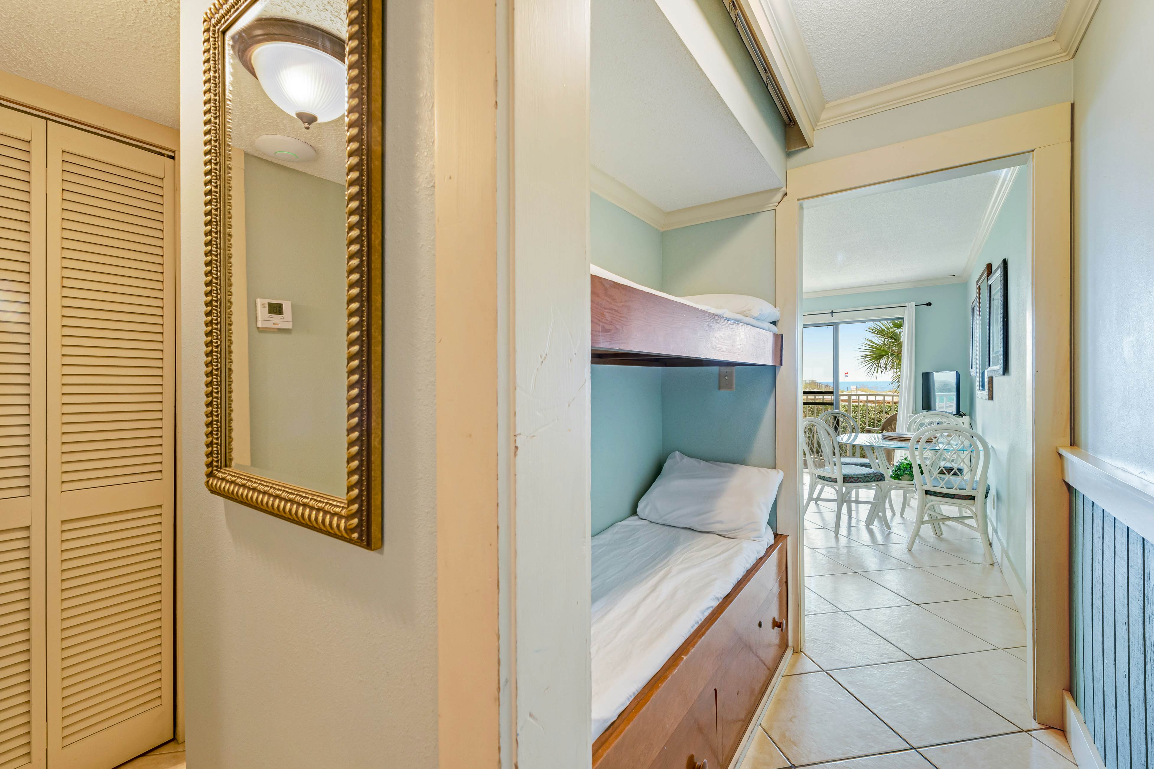 Plantation East #2104