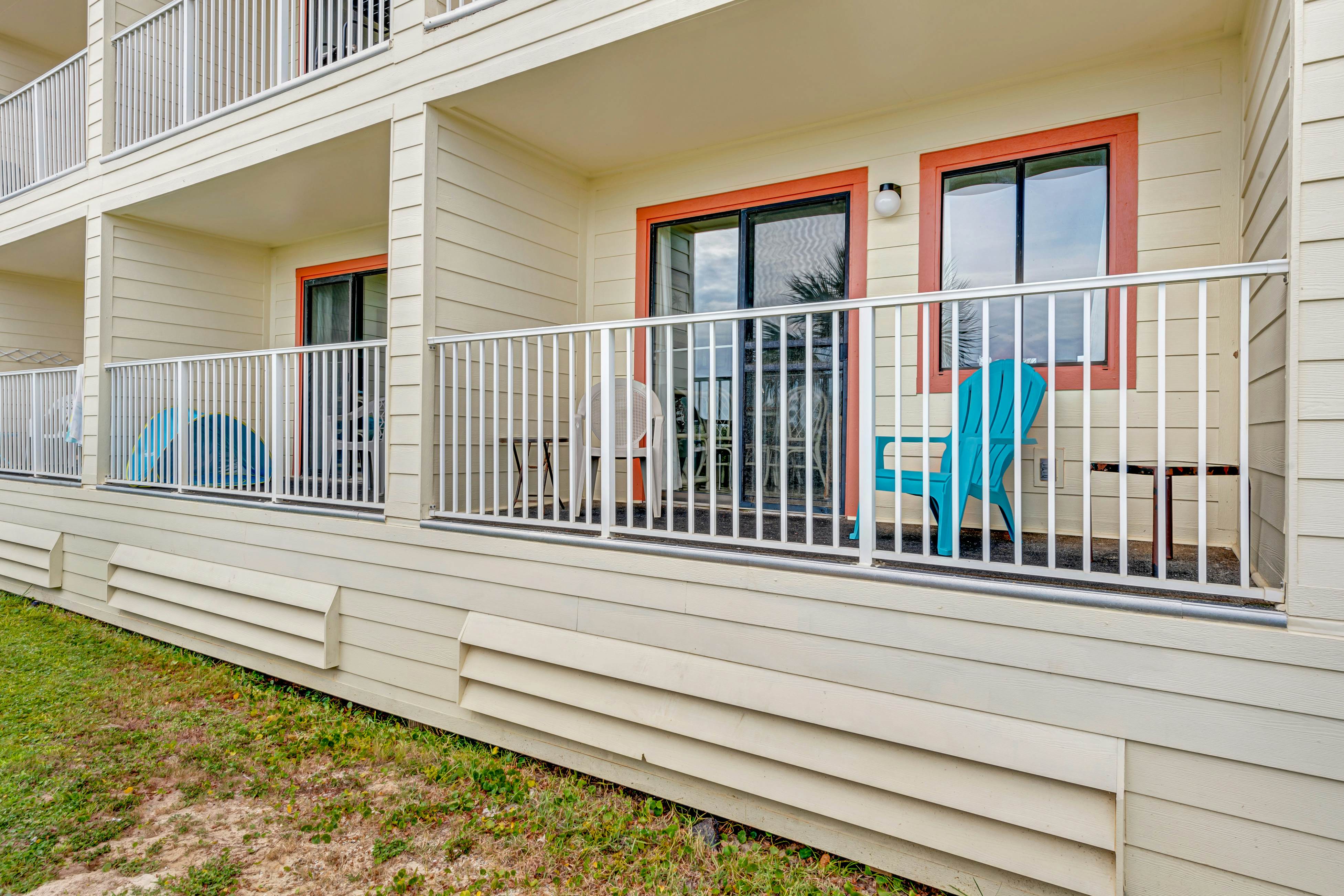 Plantation East #2104