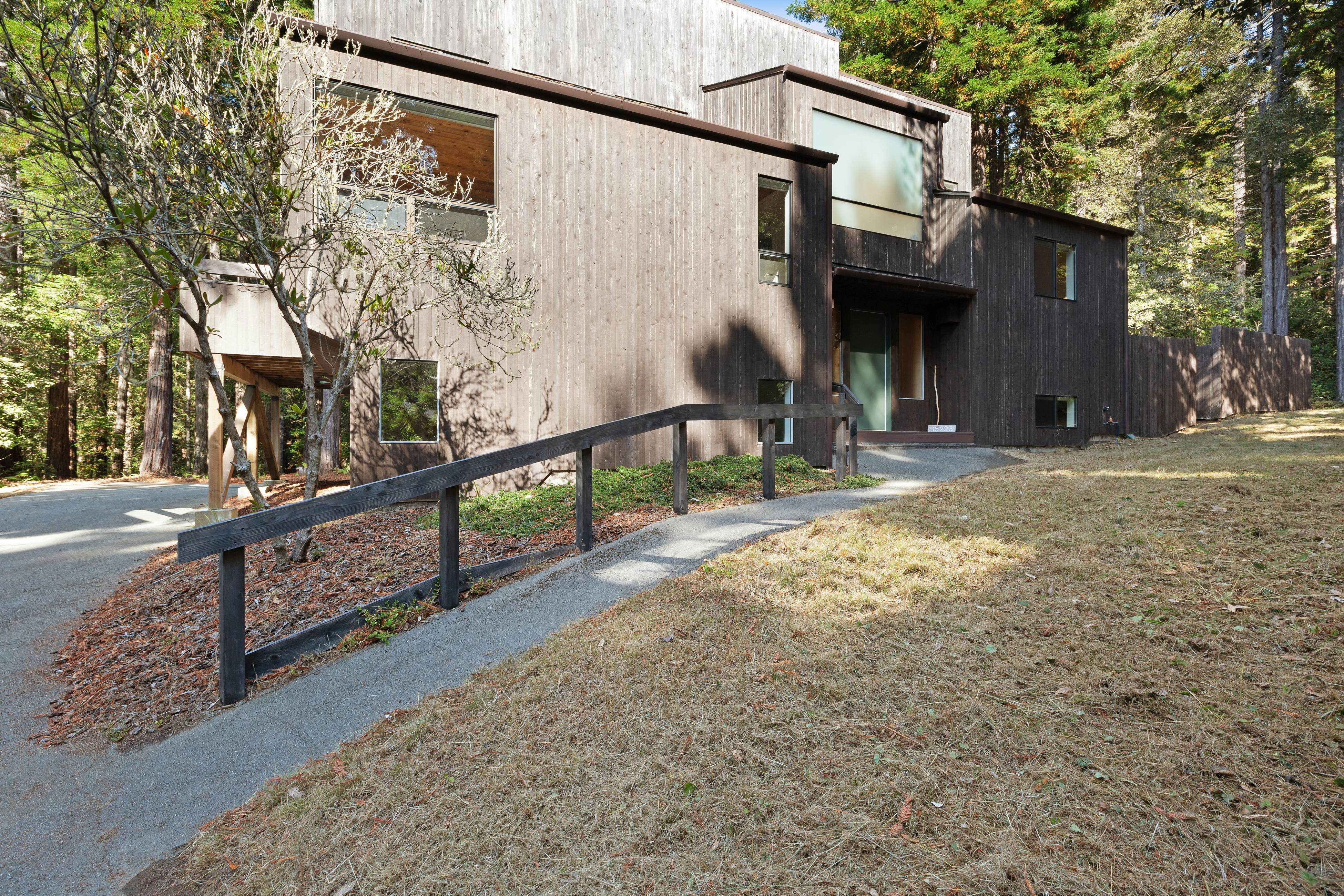 hidden image preload