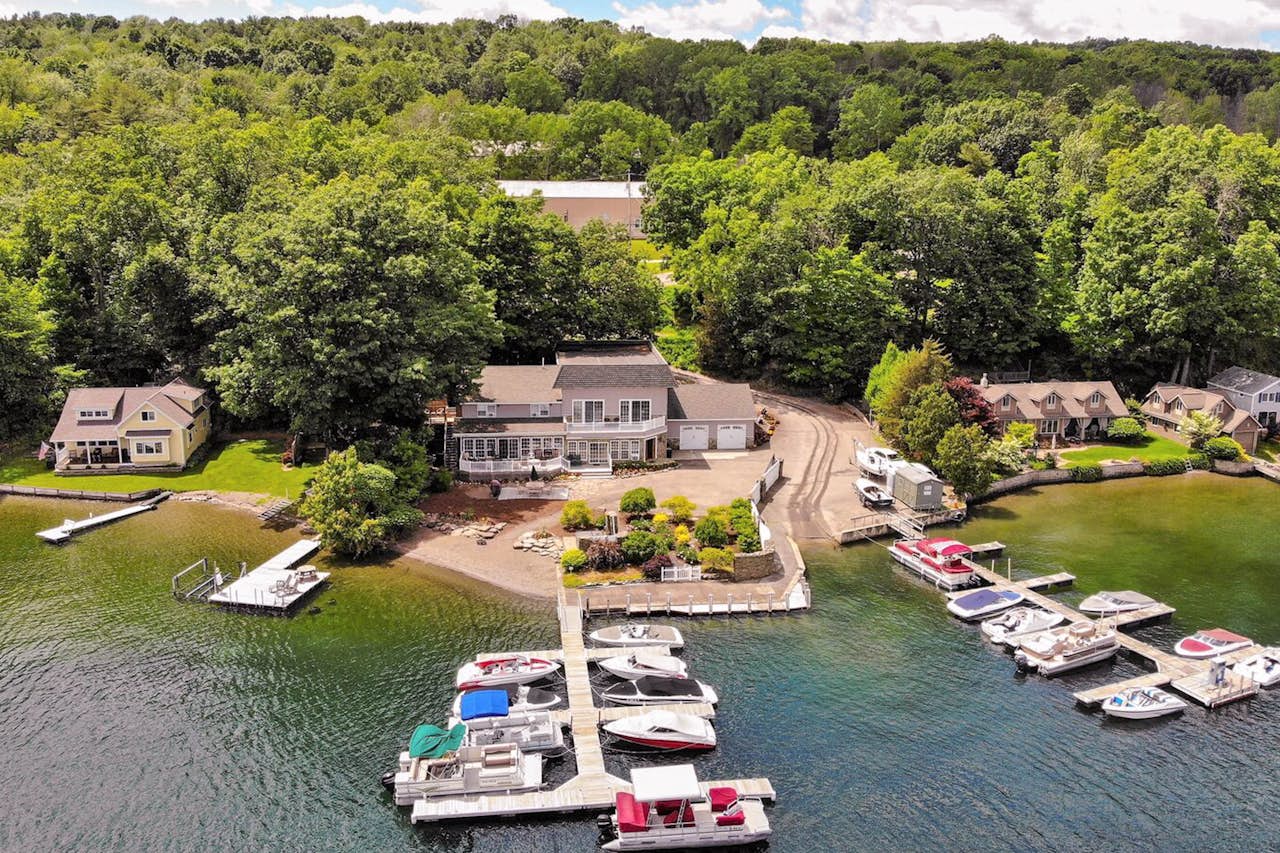 Marina Vista 9 BD Penn Yan, NY Vacation Rental Vacasa