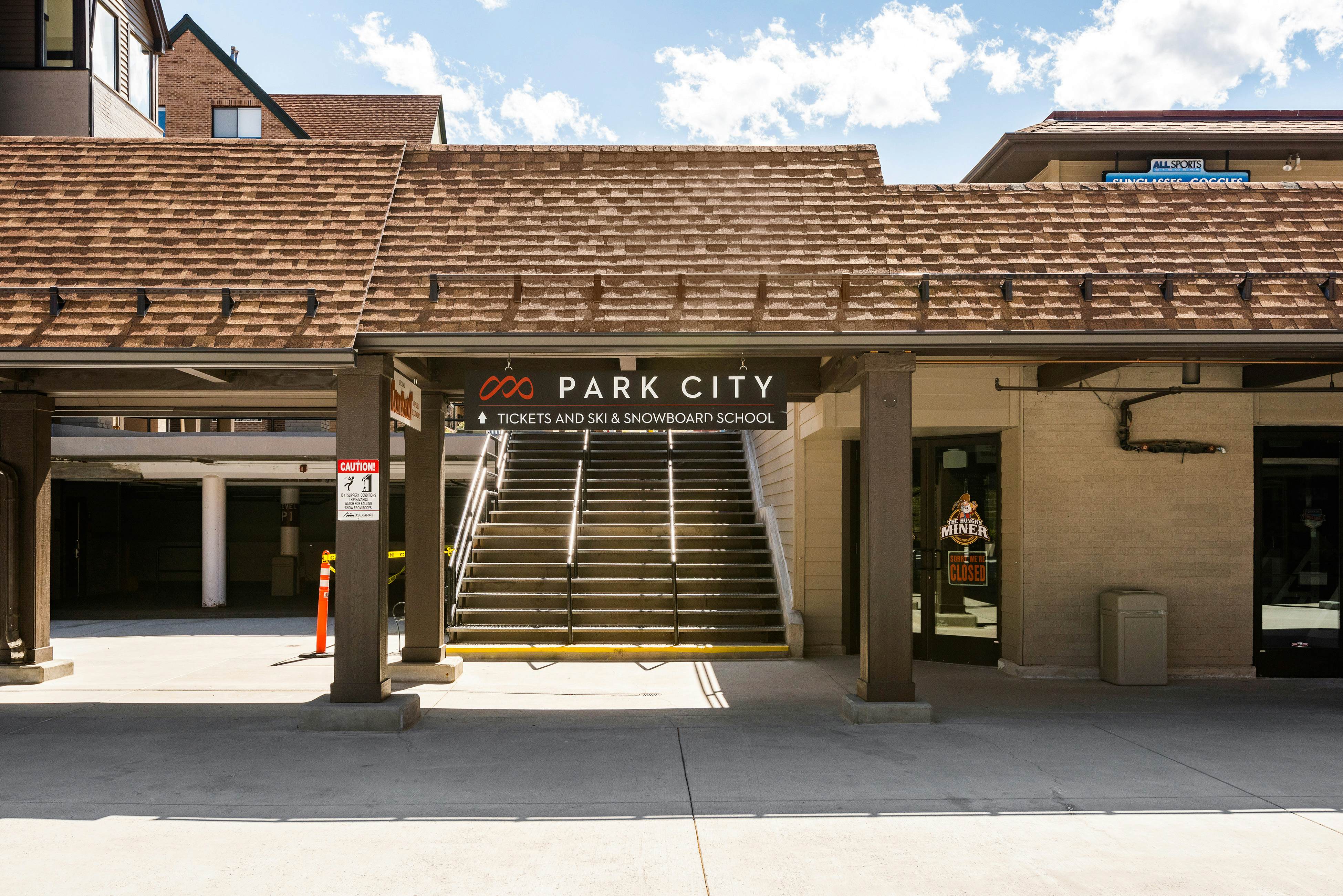 SKI-IN/SKI-OUT MOUNTAIN VILLAGE STUDIO #225