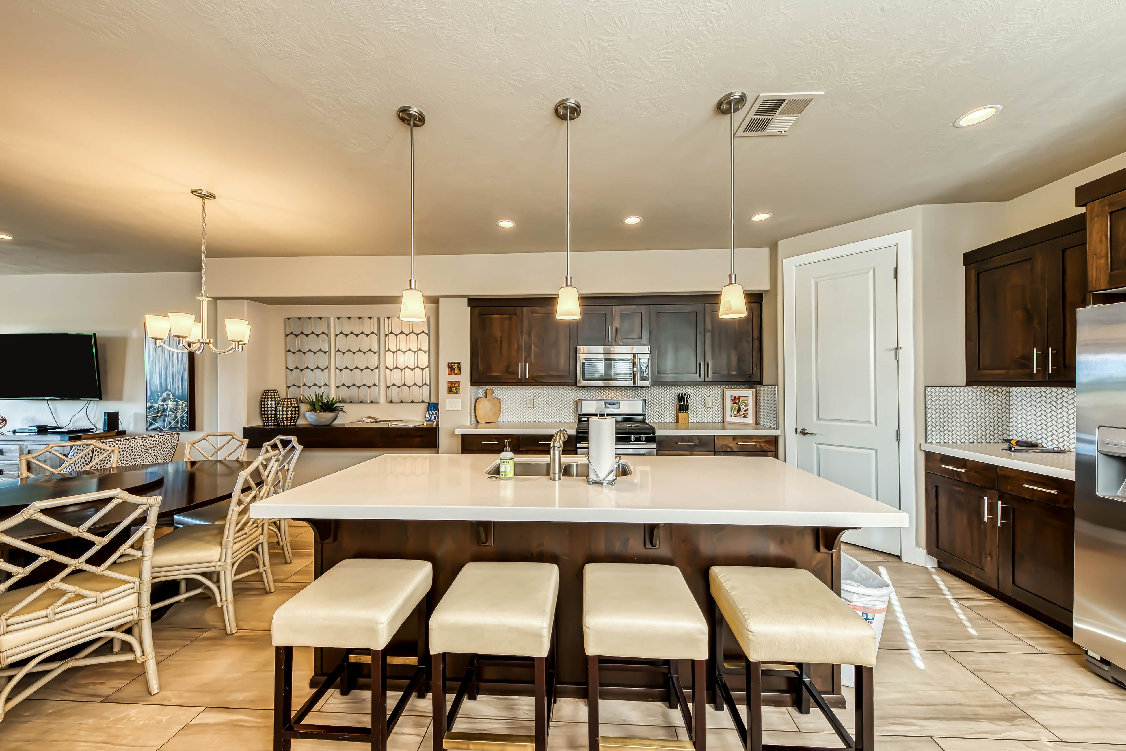 Legacy Land - Paradise Village #70