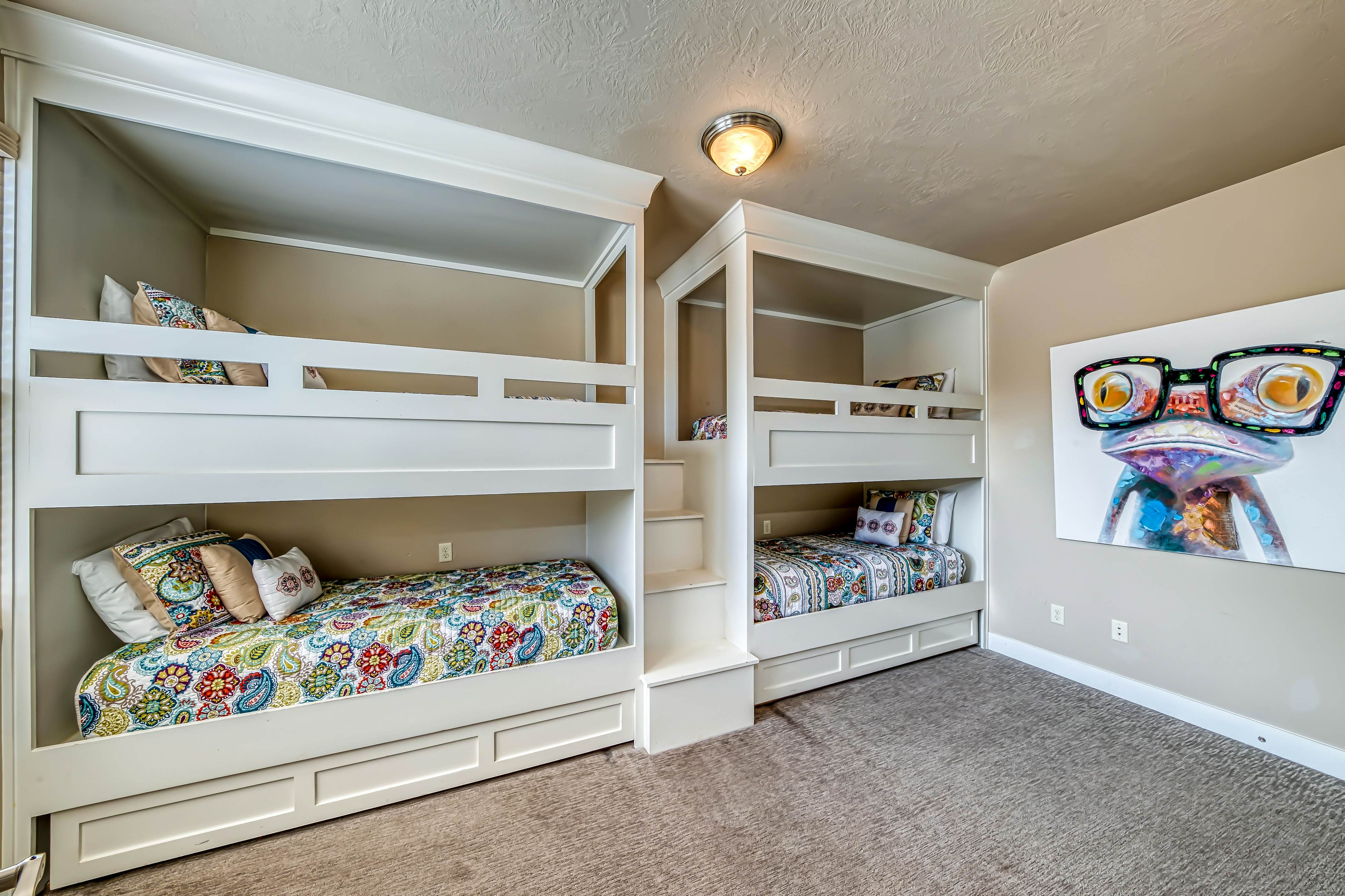 Legacy Land - Paradise Village #70