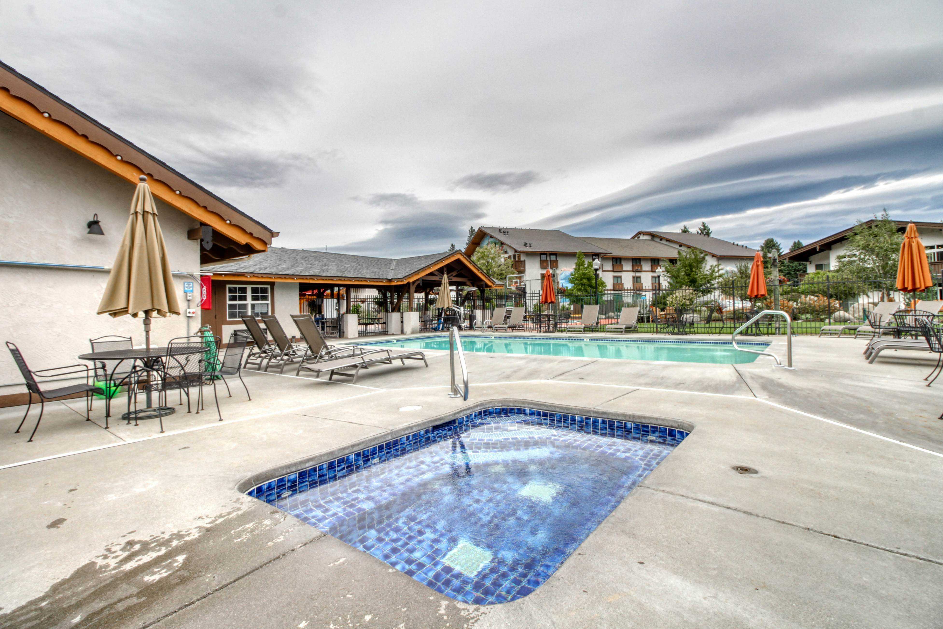 Icicle Village Resort 507 - Alpenglow Condo