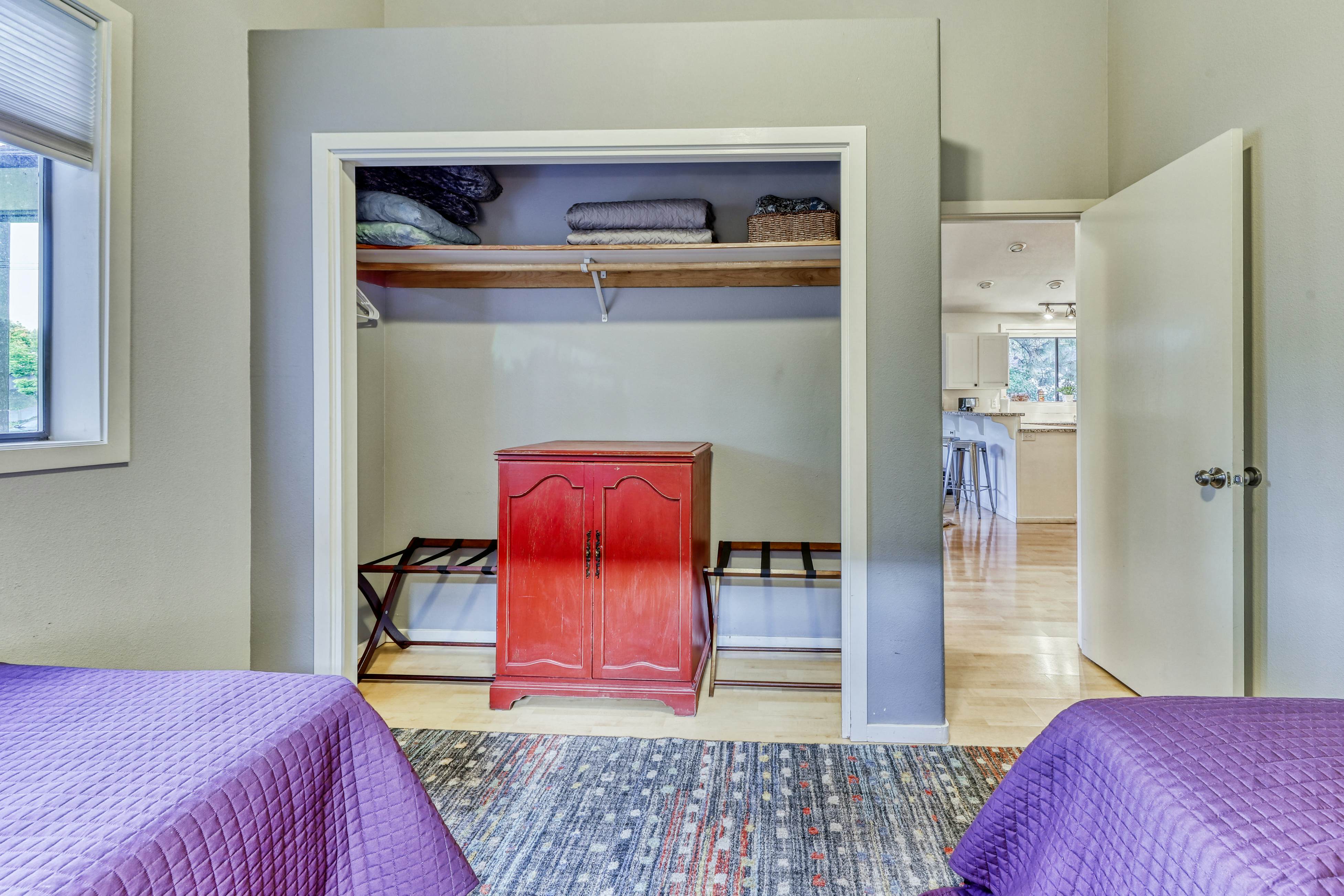 Perfectly Placed Plum Cottage