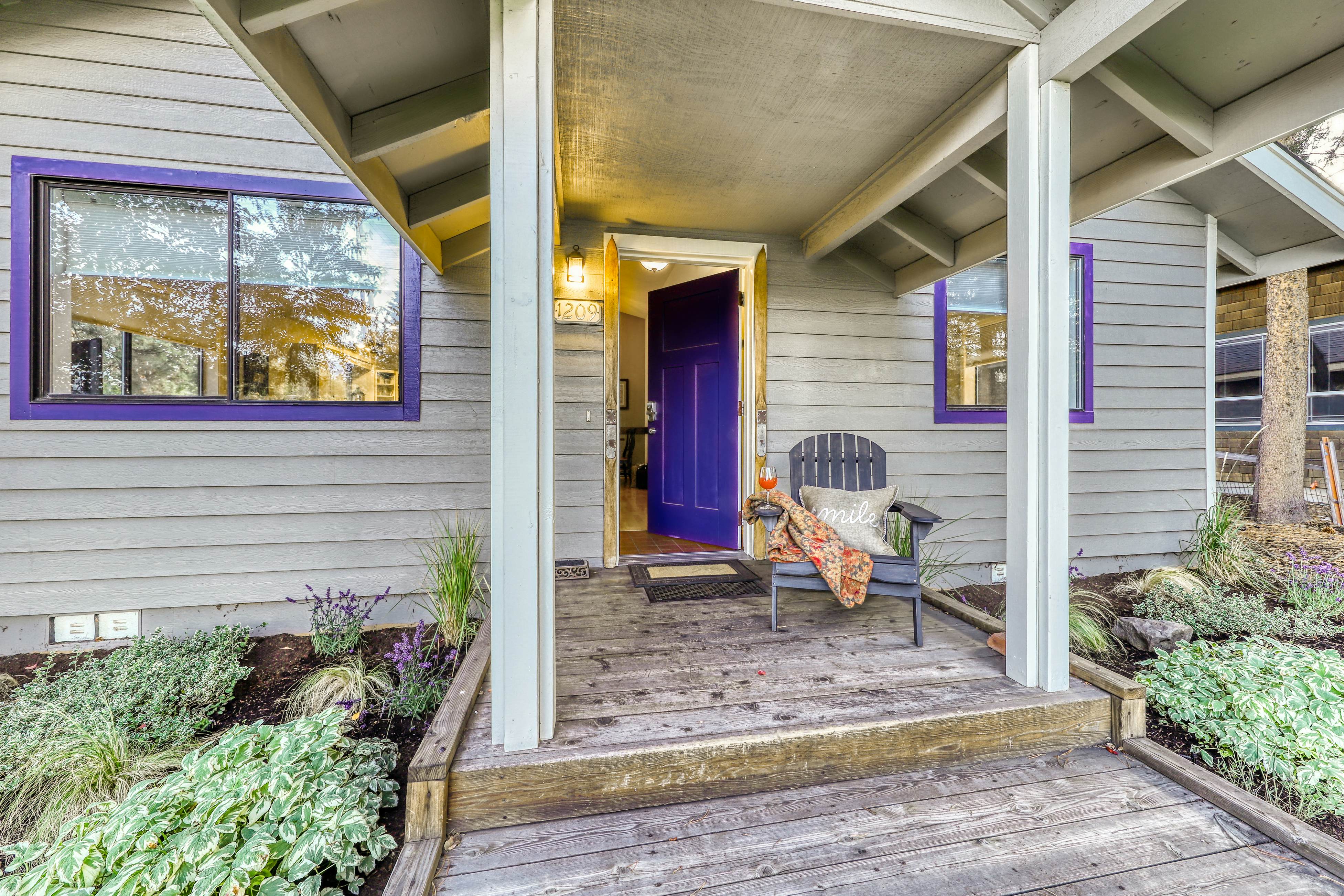 Perfectly Placed Plum Cottage