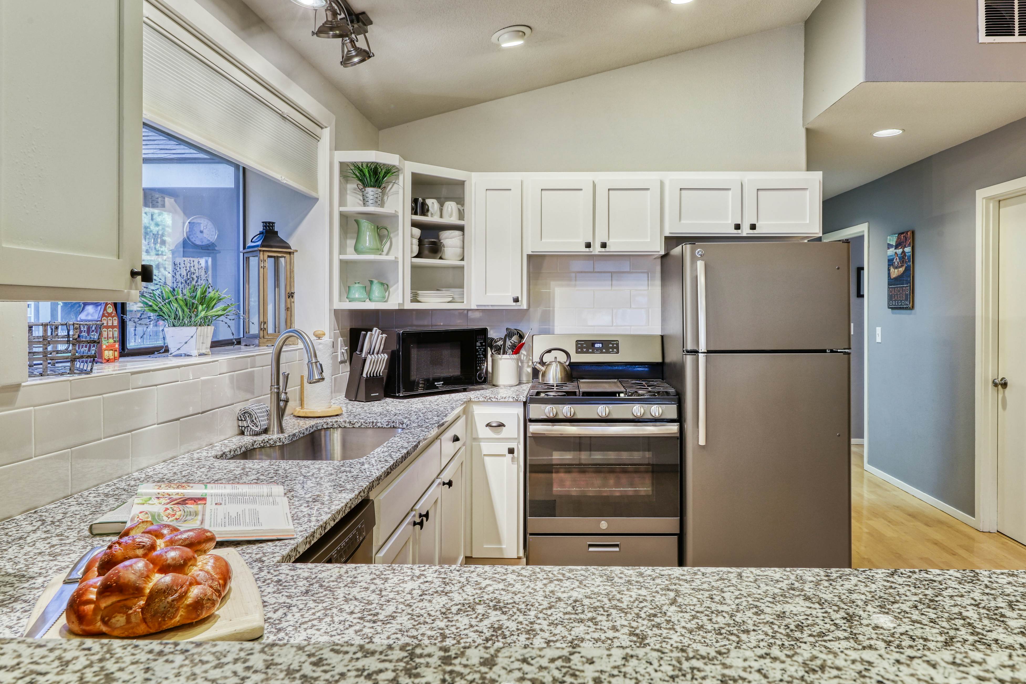 Perfectly Placed Plum Cottage